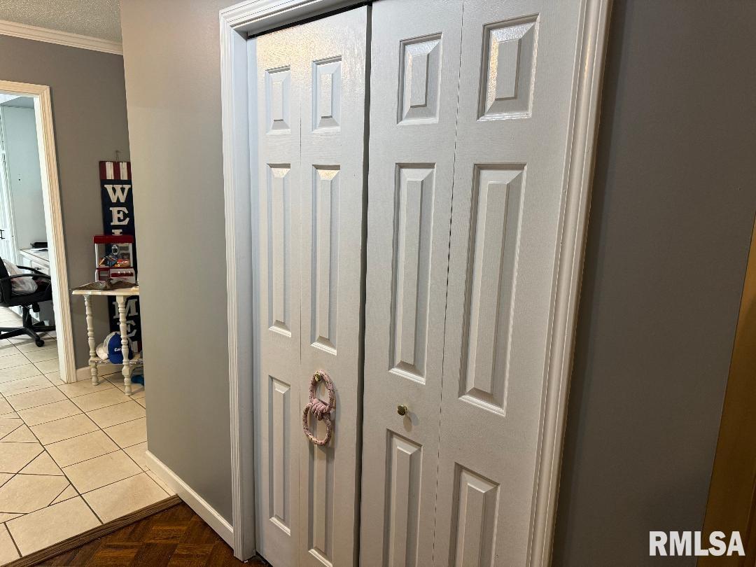 1635 W Country Oaks Court, Dunlap, Illinois image 34
