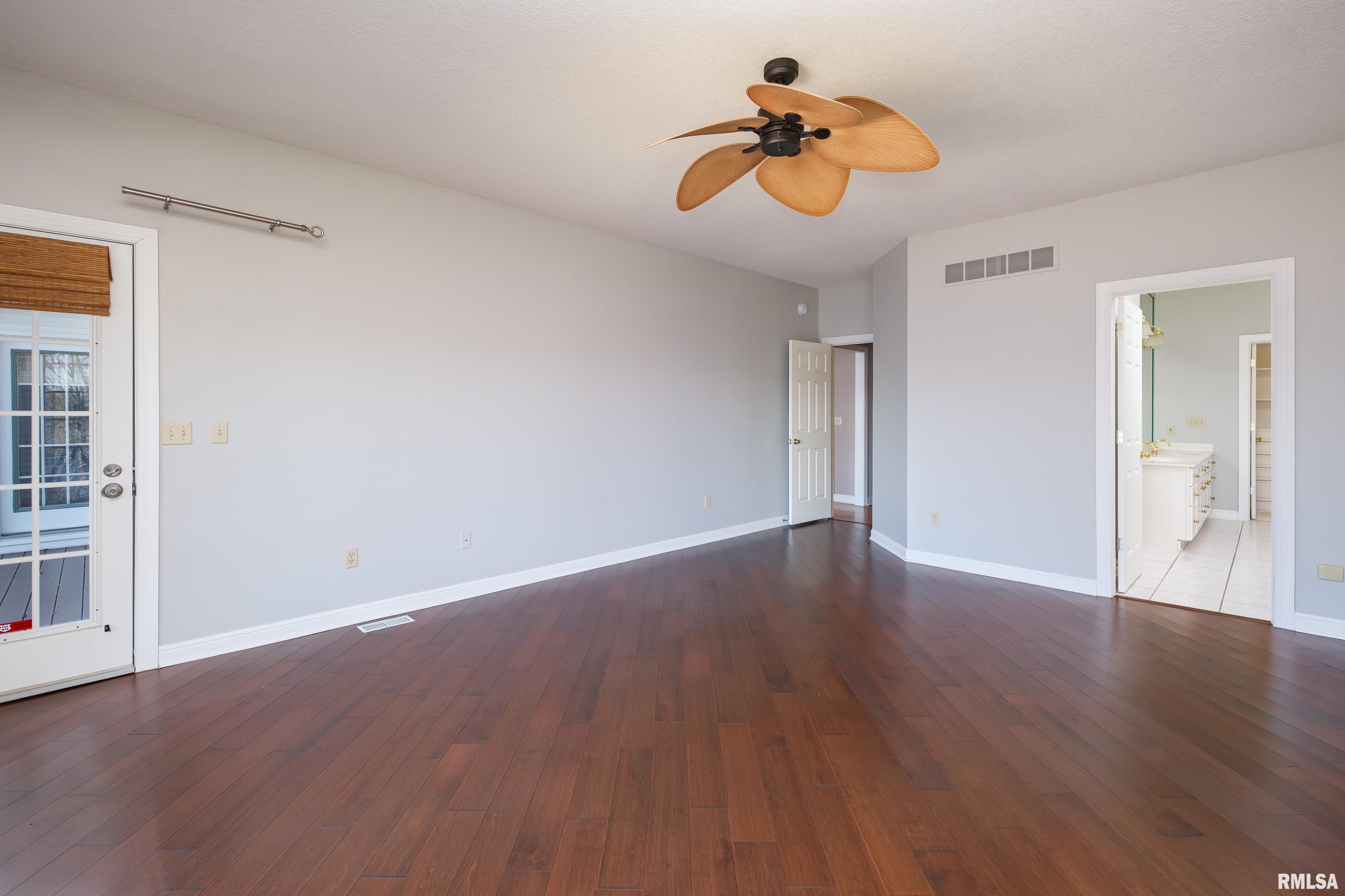 2 S Shore Lane, Rapids City, Illinois image 25