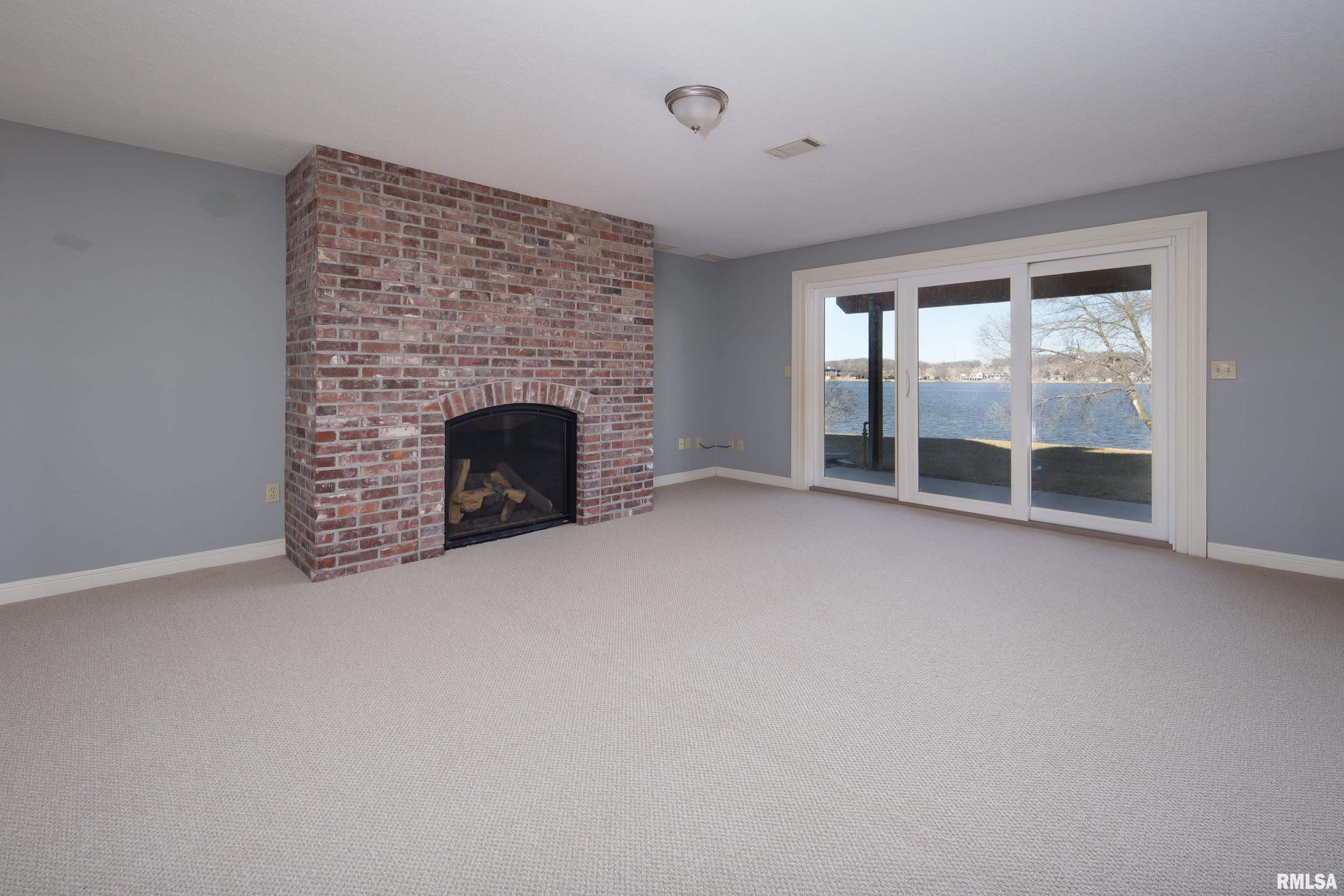 2 S Shore Lane, Rapids City, Illinois image 29