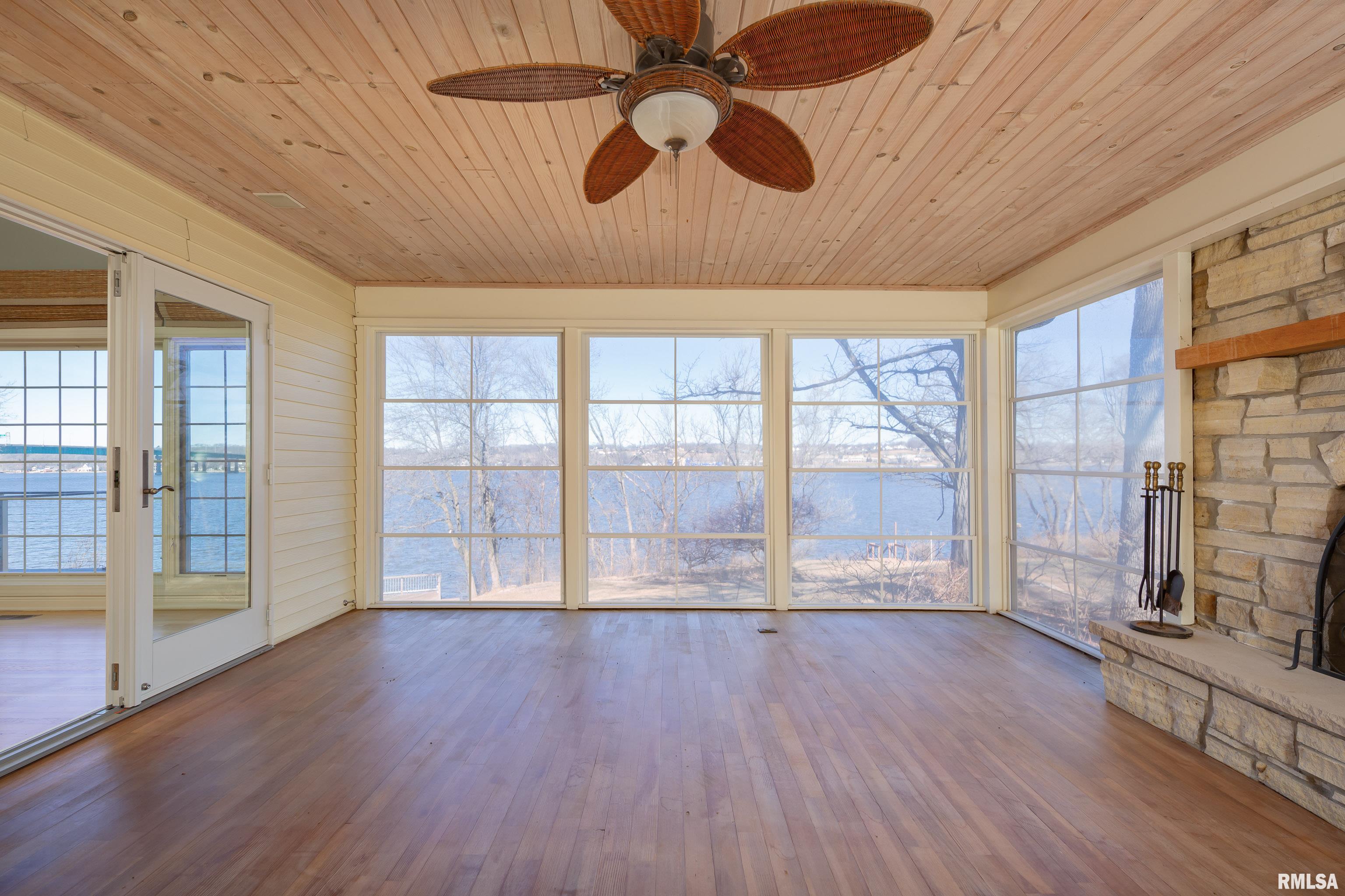 2 S Shore Lane, Rapids City, Illinois image 18