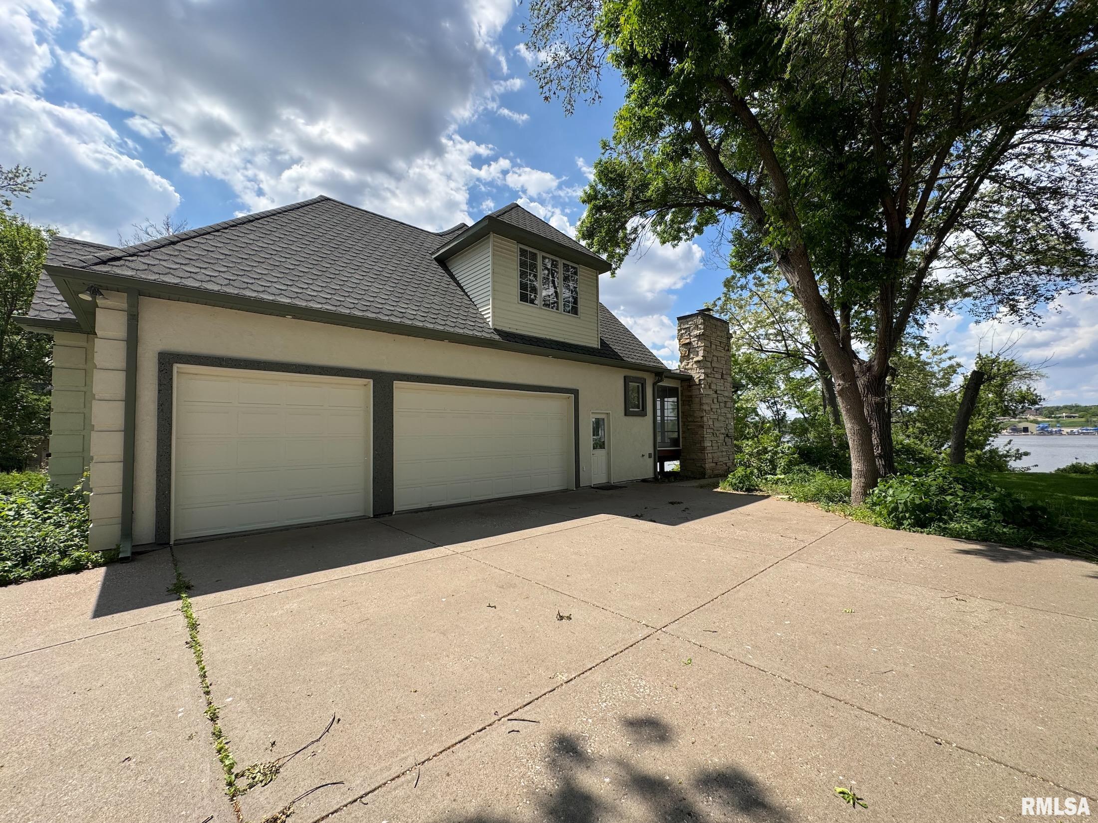 2 S Shore Lane, Rapids City, Illinois image 2