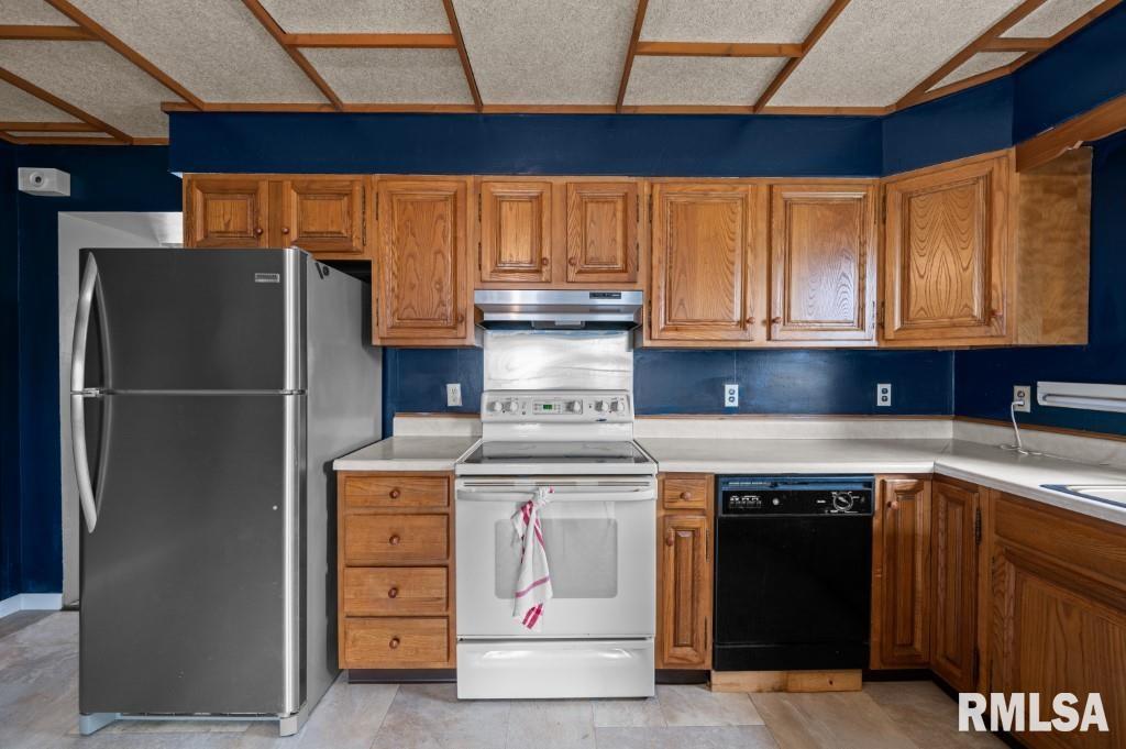 540 24th Avenue, Moline, Illinois image 8