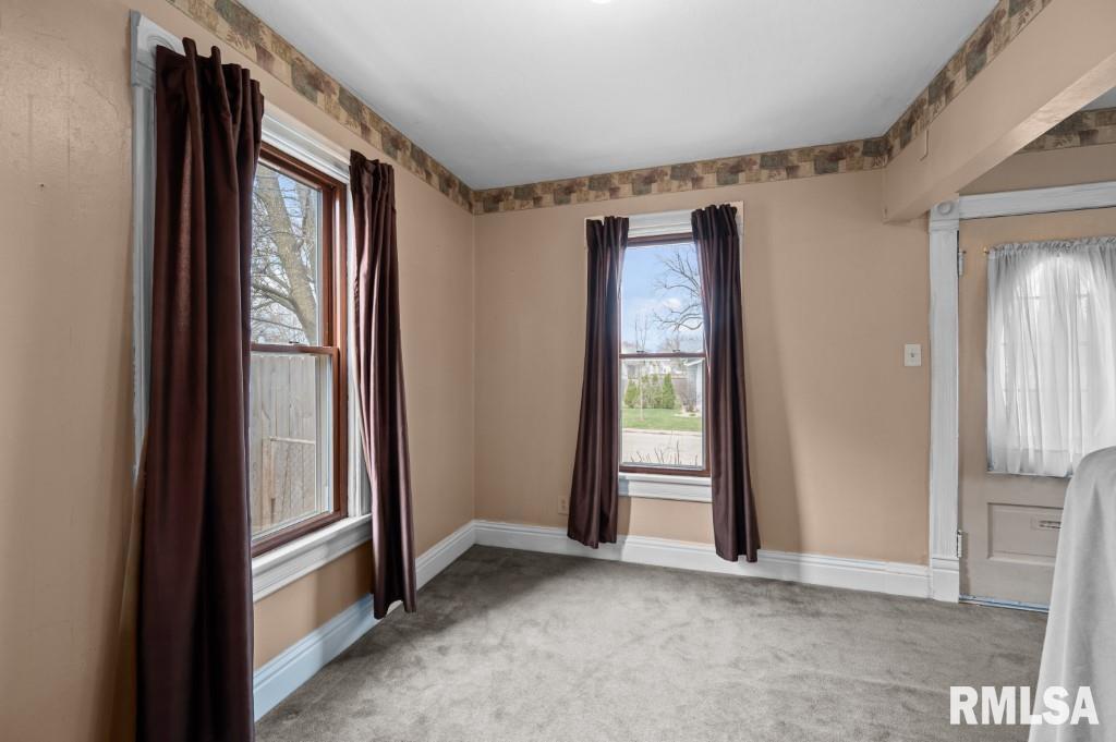 540 24th Avenue, Moline, Illinois image 6