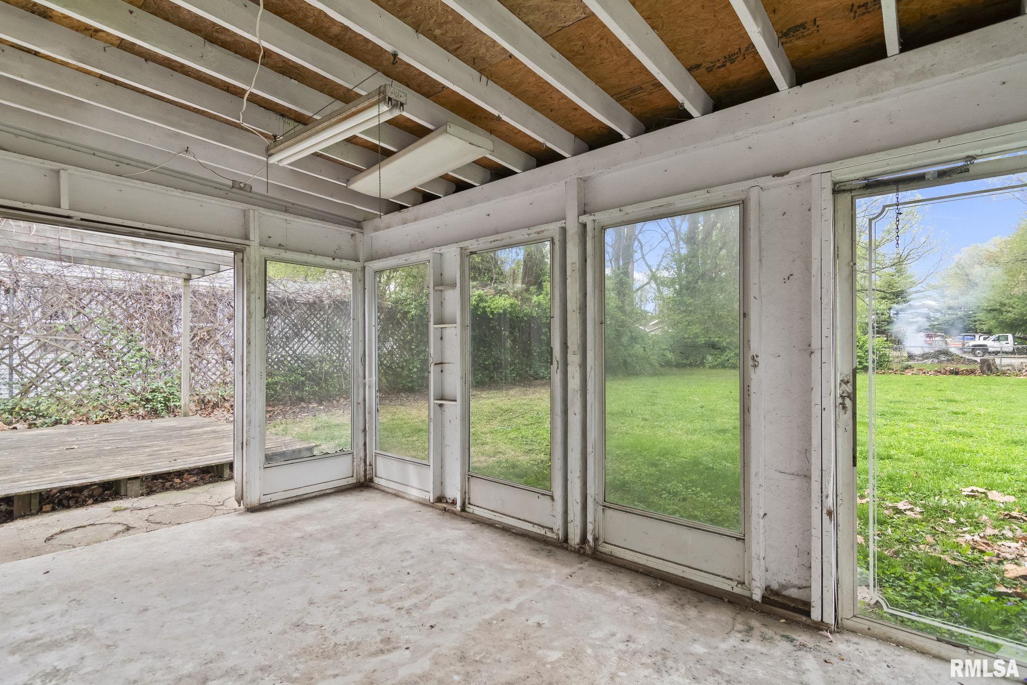 3345 S Park Street, Springfield, Illinois image 32