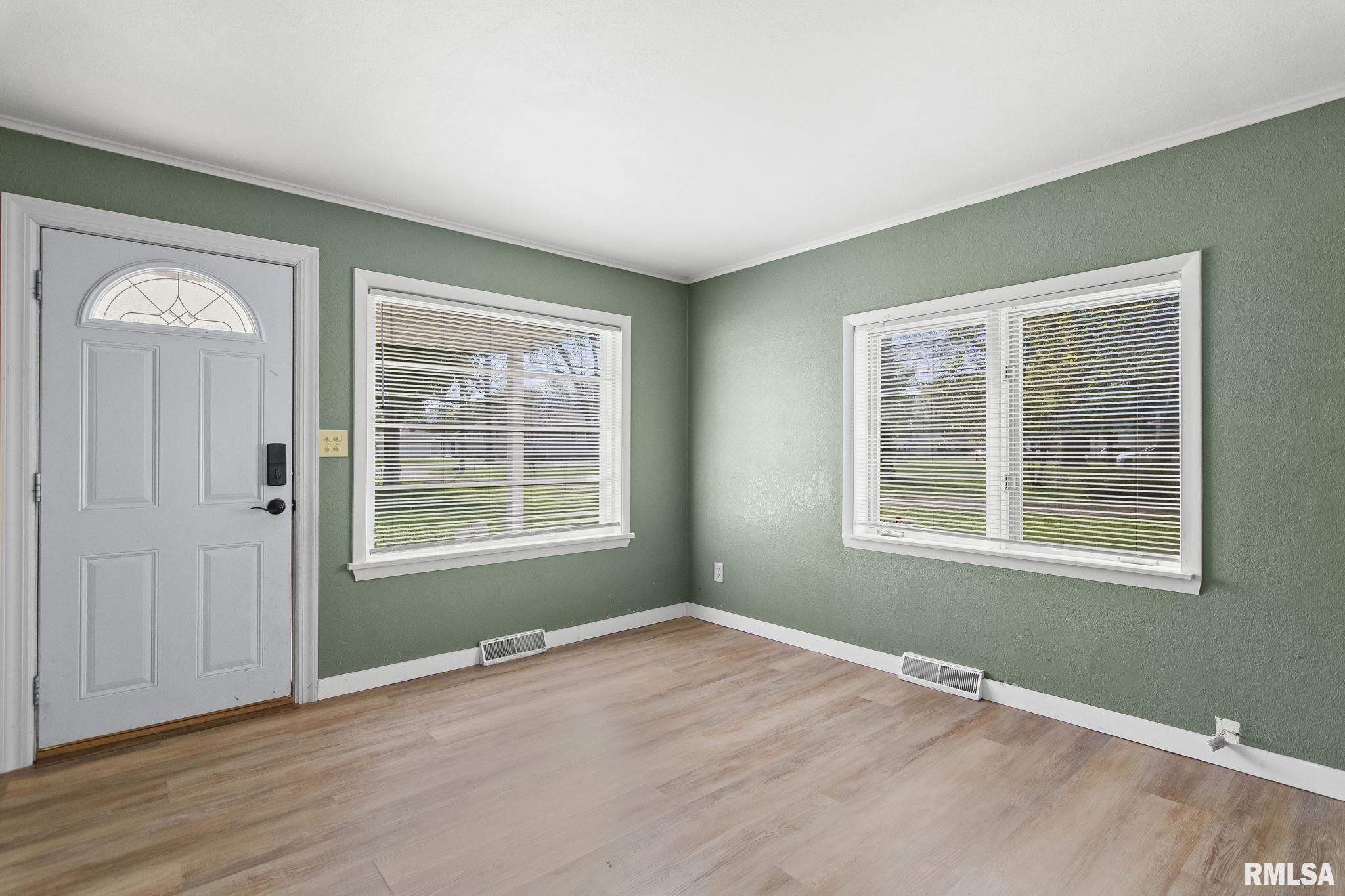 3345 S Park Street, Springfield, Illinois image 2