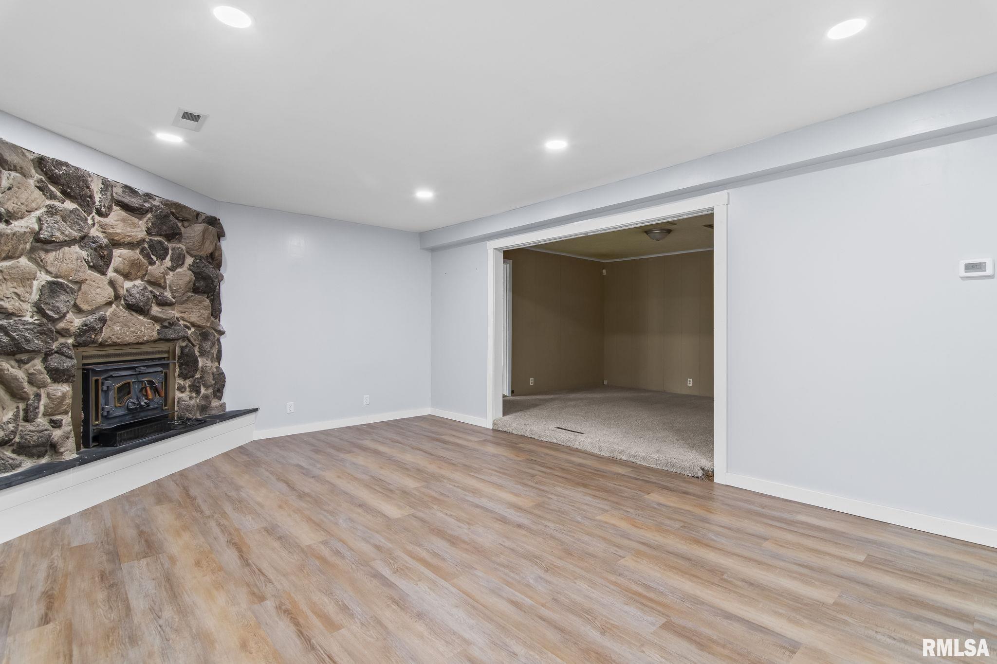 3345 S Park Street, Springfield, Illinois image 12