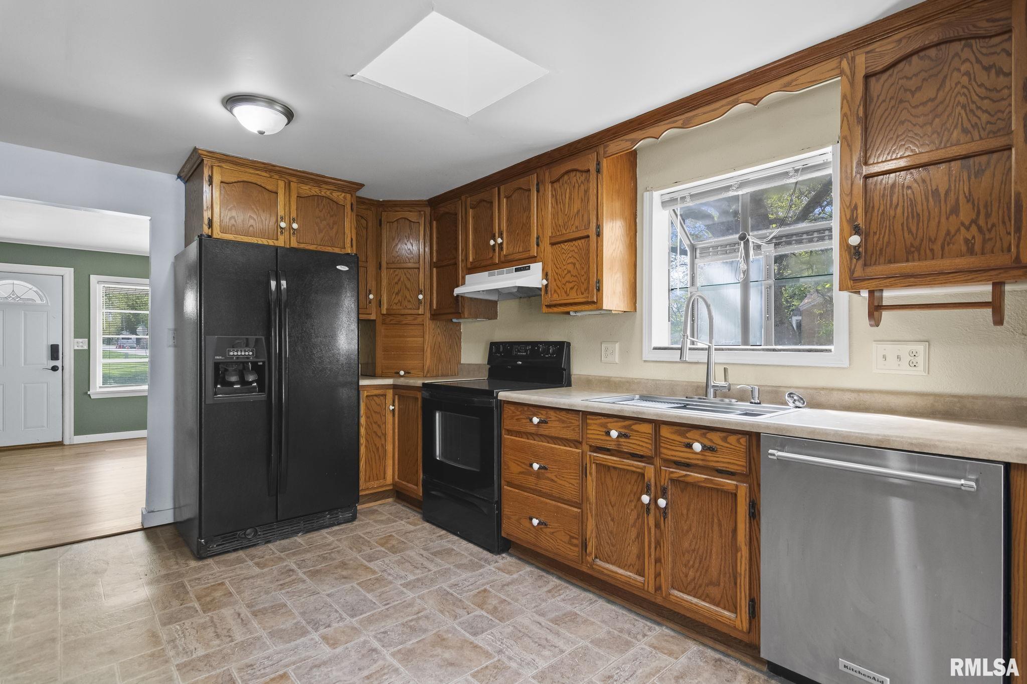 3345 S Park Street, Springfield, Illinois image 5