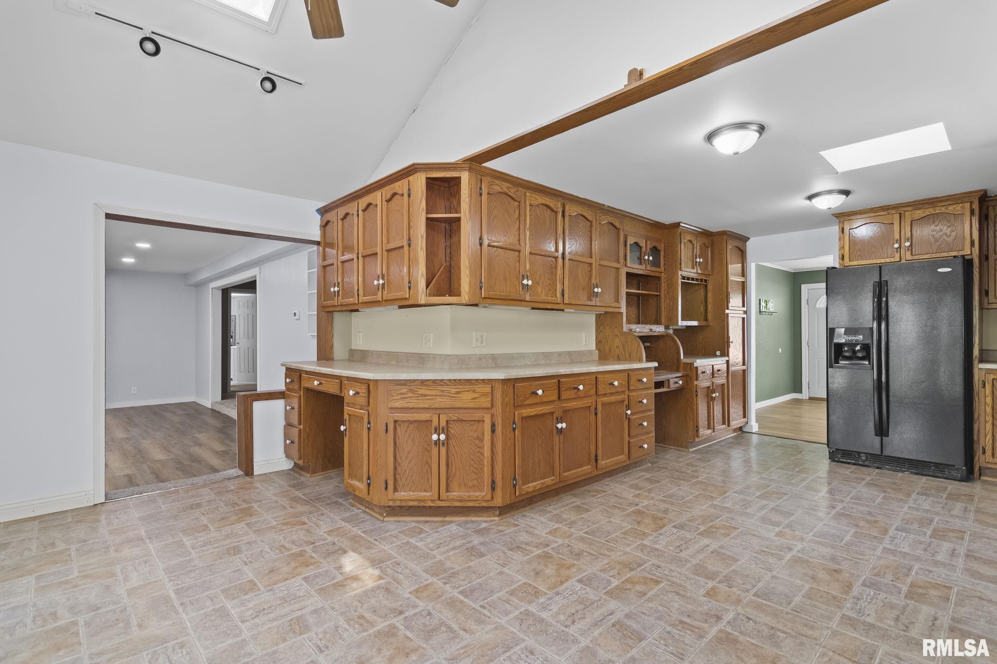 3345 S Park Street, Springfield, Illinois image 9