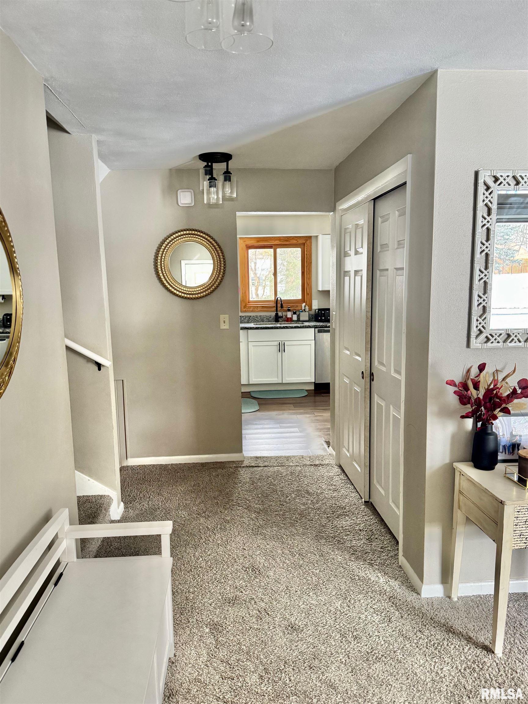 1400 W Wonderview Drive, Dunlap, Illinois image 11