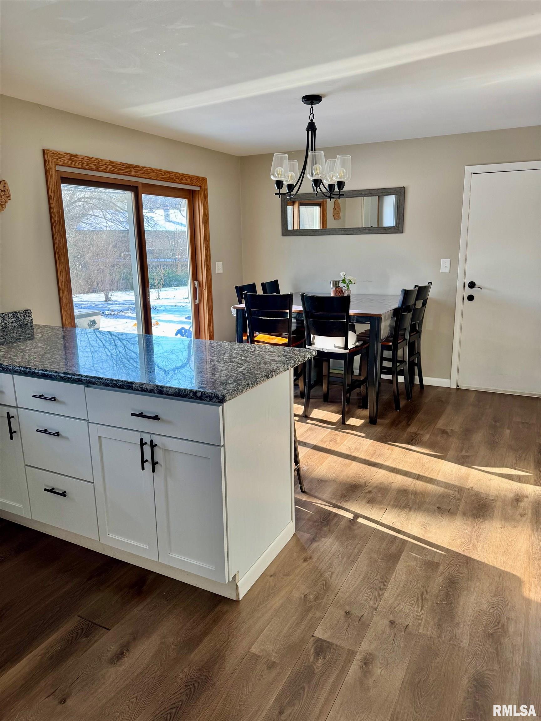 1400 W Wonderview Drive, Dunlap, Illinois image 8