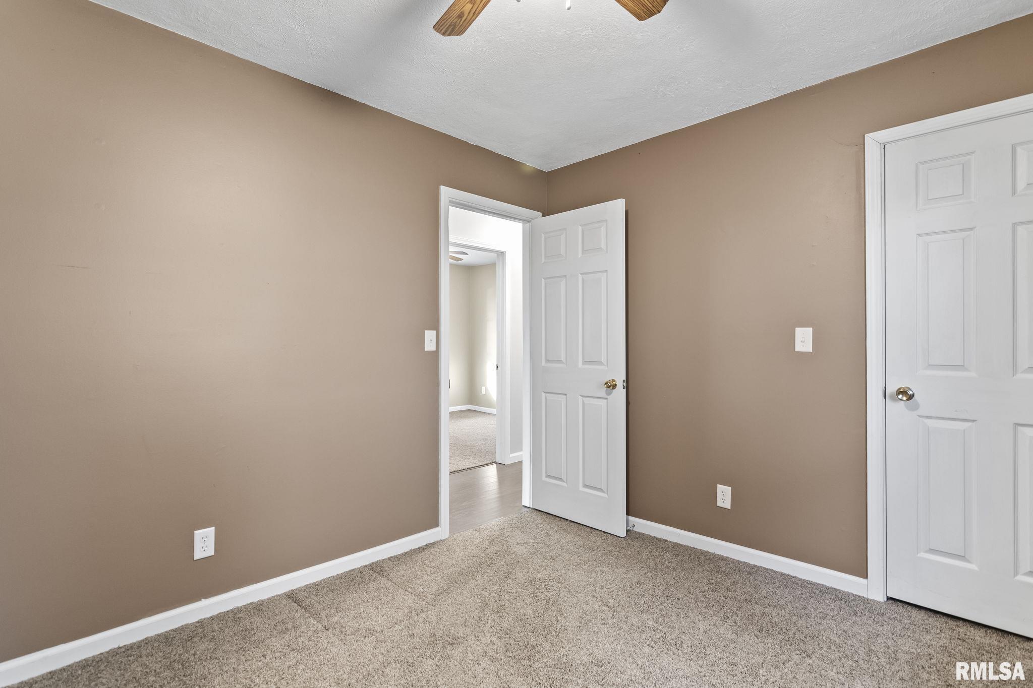 61 Longview Drive, Springfield, Illinois image 27