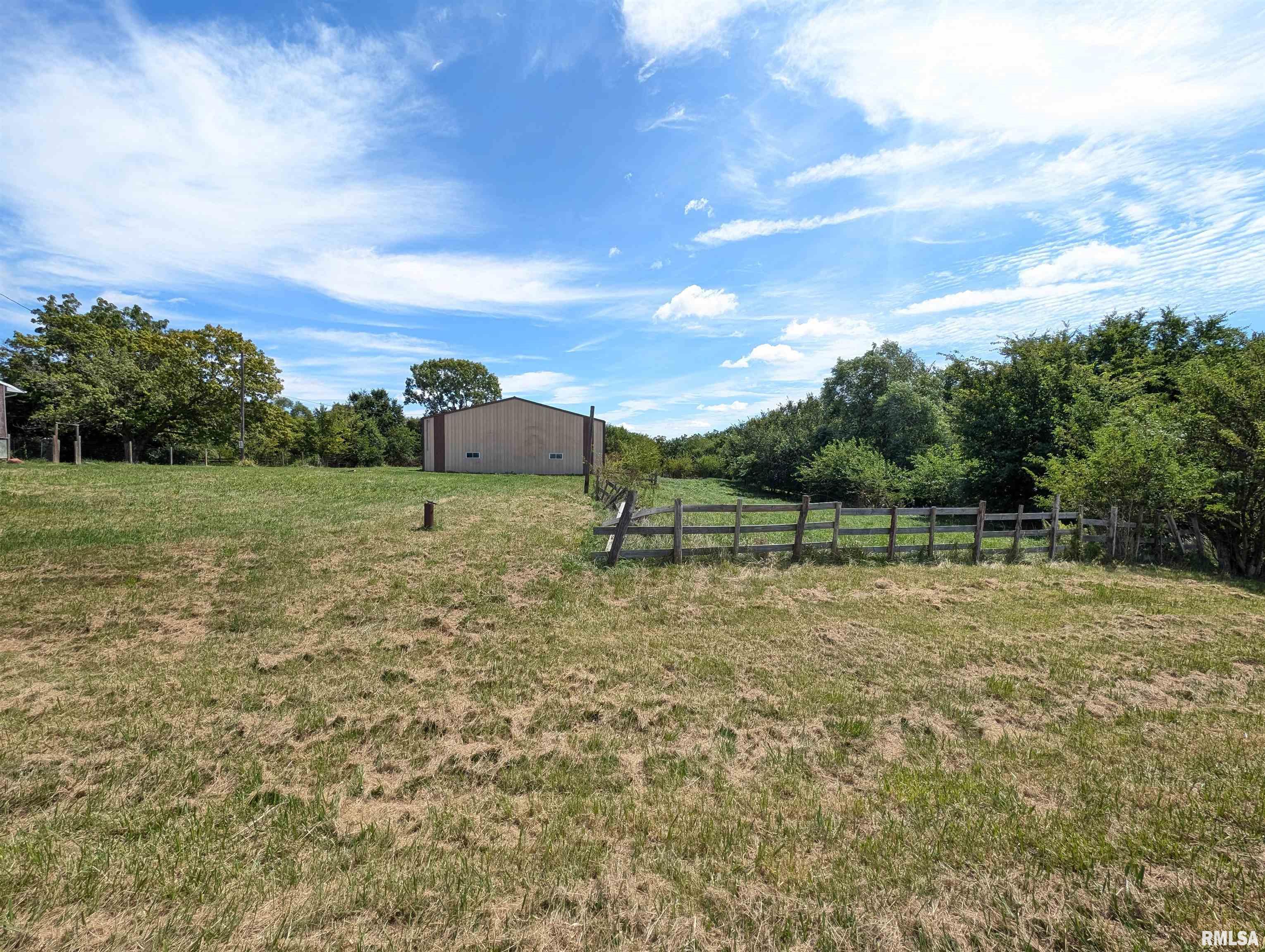 2218 S Trivoli Road, Trivoli, Illinois image 8