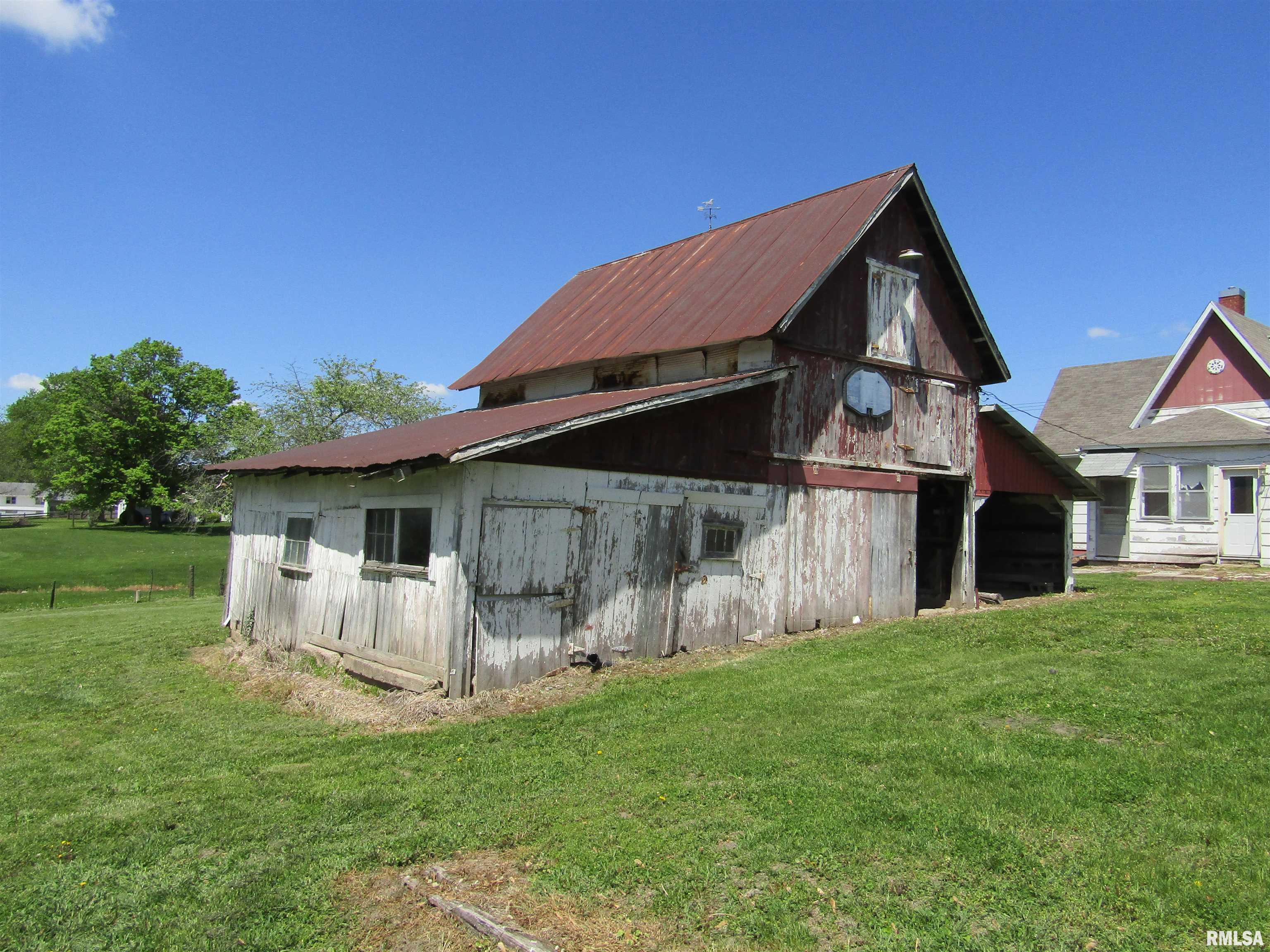 906 E Broadway Street, Astoria, Illinois image 33