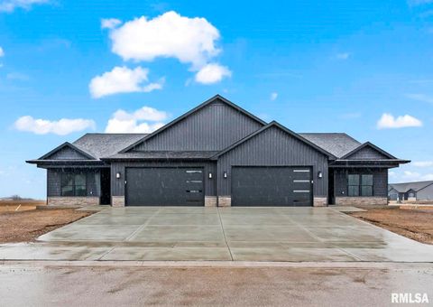 Homes For Sale - 5223 Verdant Lane<br/> Sangamon County, Springfield, IL 62711