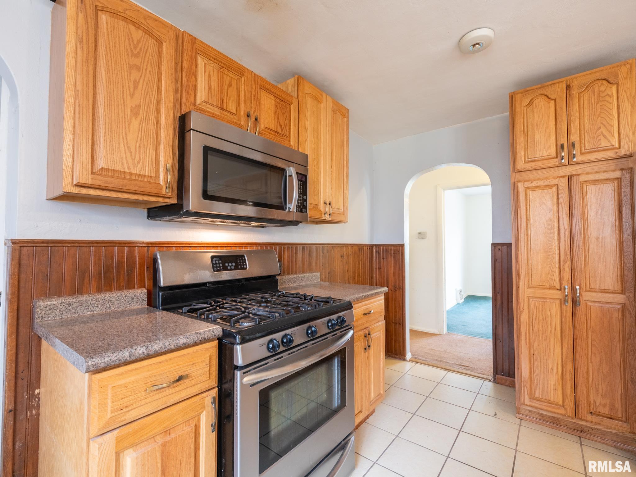 210 S Cone Street, Farmington, Illinois image 11