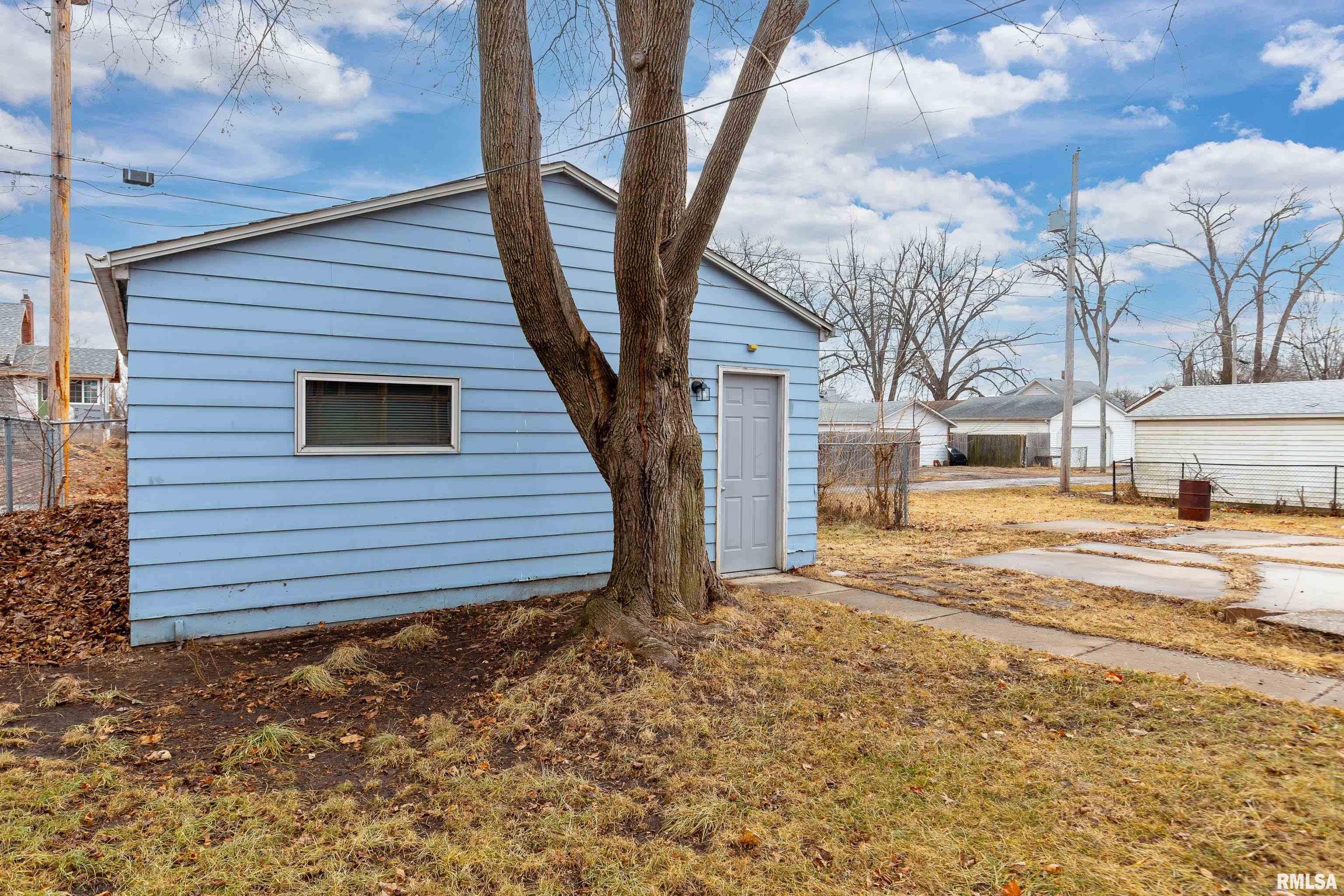 344 22nd Street, East Moline, Illinois image 6