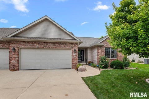 Homes For Sale - 2706 Buckskin Trail<br/> Sangamon County, Springfield, IL 62711
