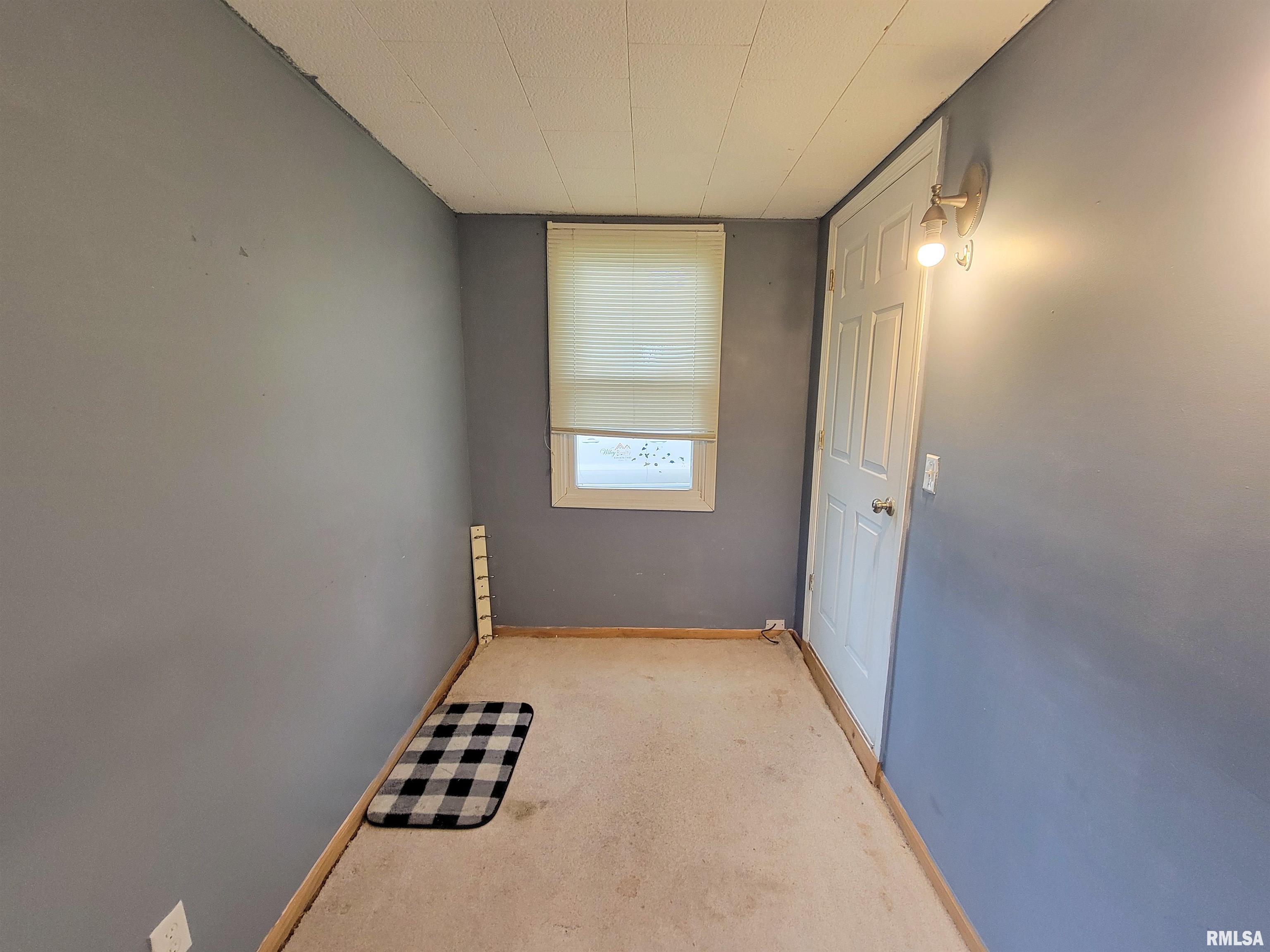 431 N Olive Street, Flora, Illinois image 18