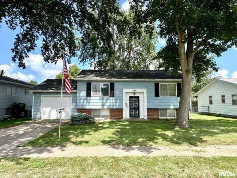 Homes For Sale - 8 Highview Drive<br/> Morgan County, Jacksonville, IL 62650