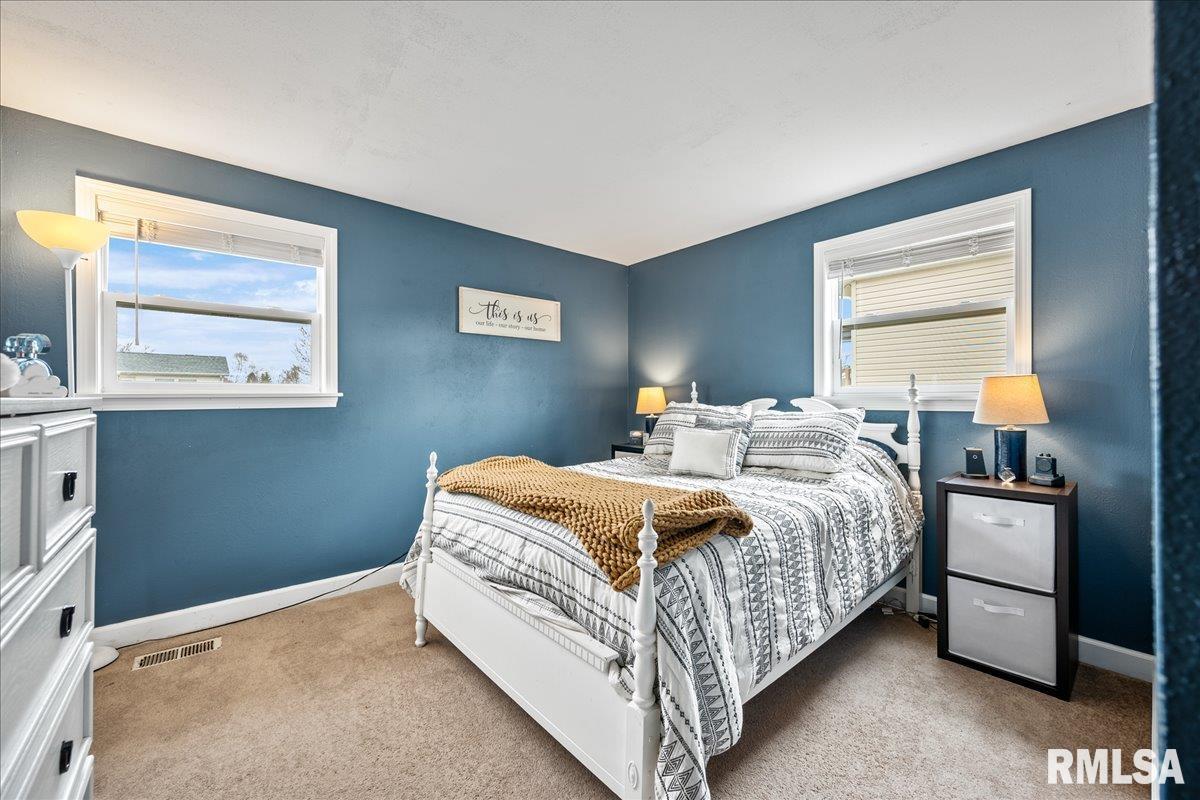 512 Rosewood Drive, Washington, Illinois image 9