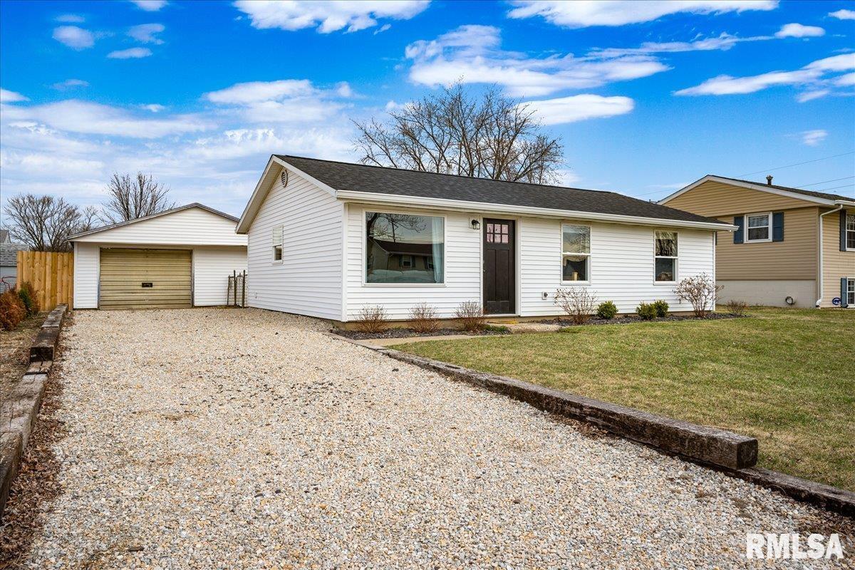 512 Rosewood Drive, Washington, Illinois image 17
