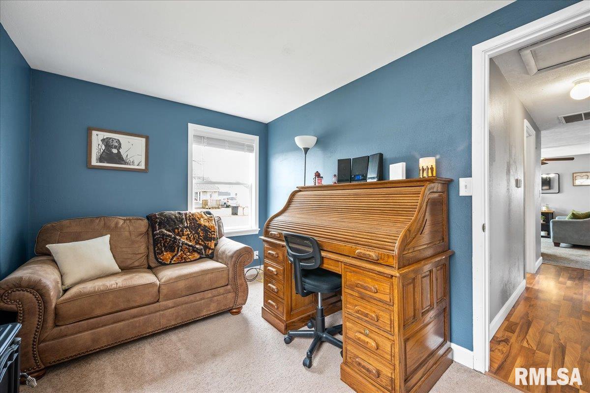 512 Rosewood Drive, Washington, Illinois image 12