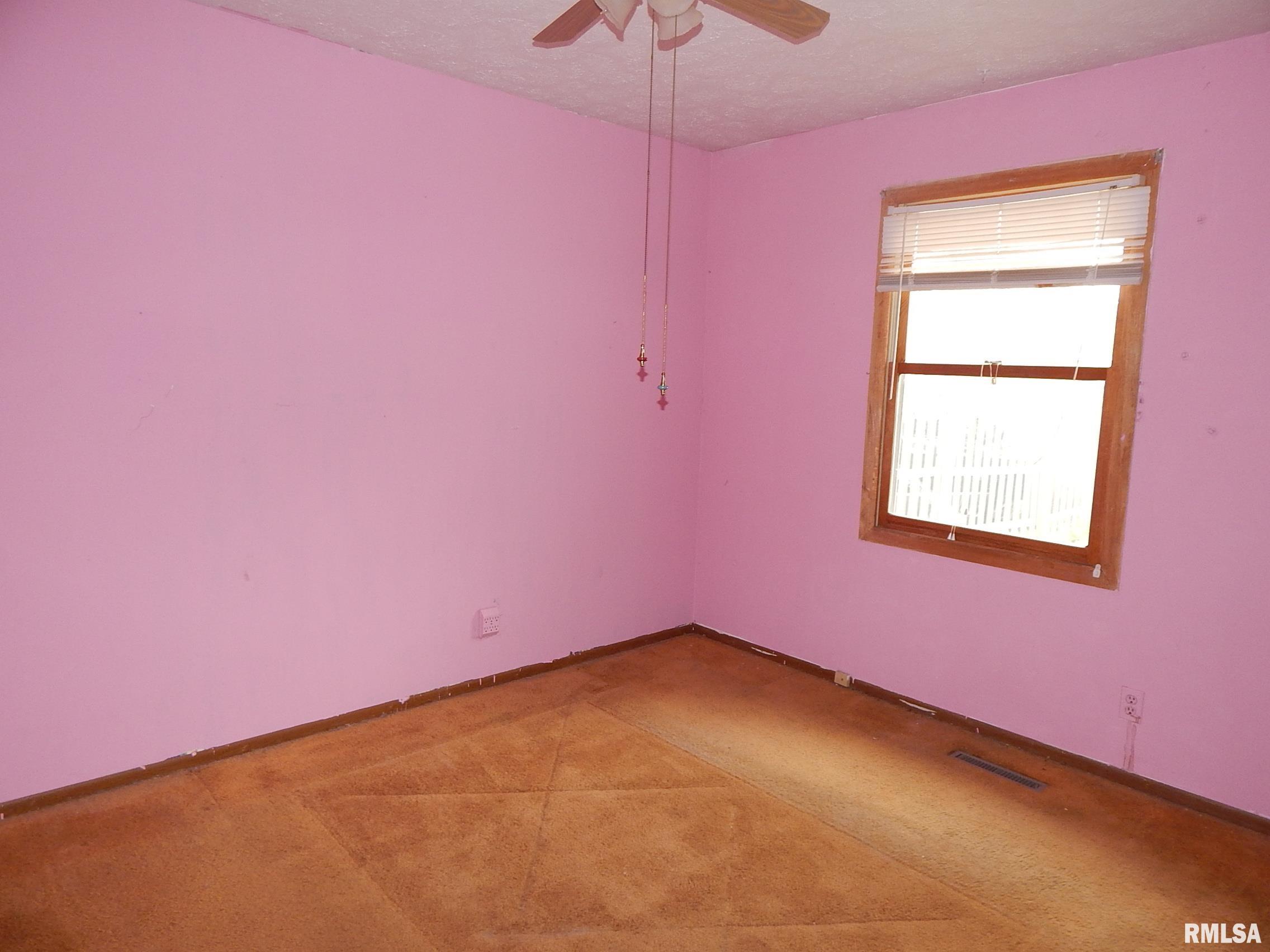 1722 W 58th Street, Davenport, Iowa image 18
