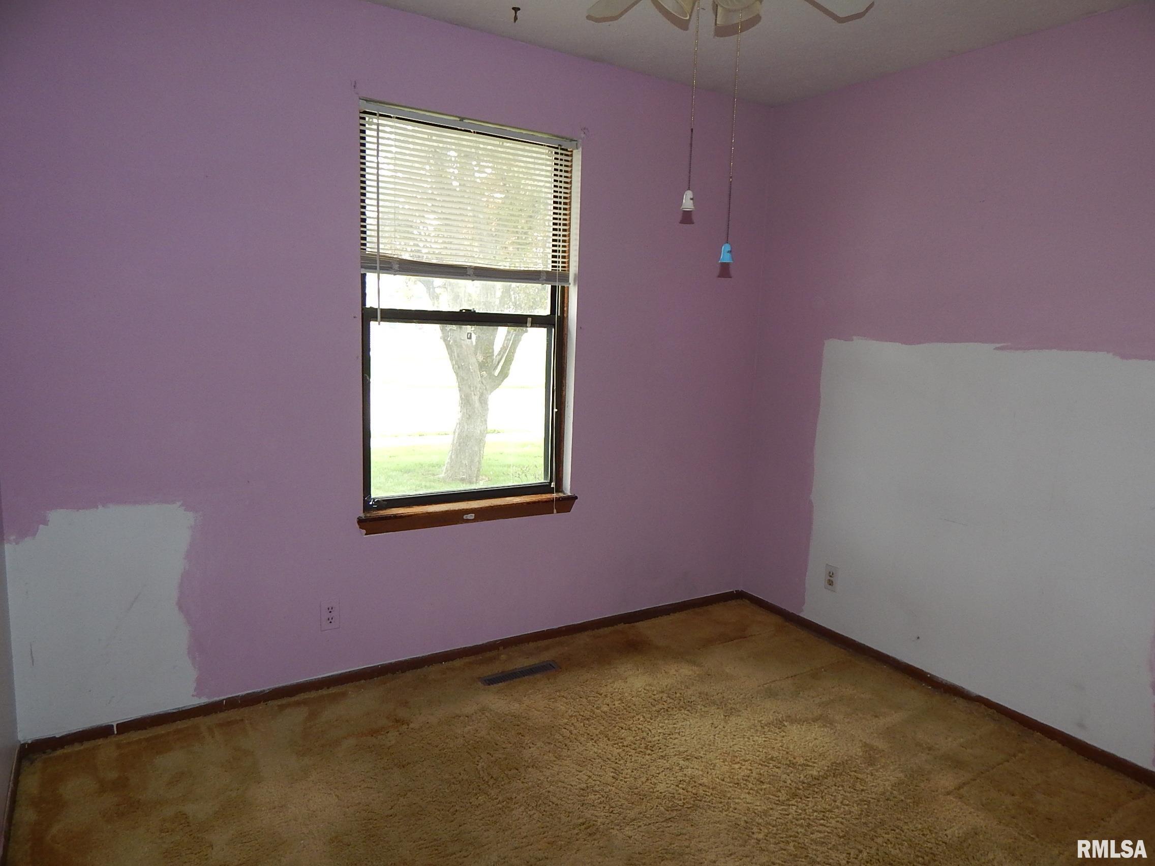 1722 W 58th Street, Davenport, Iowa image 13