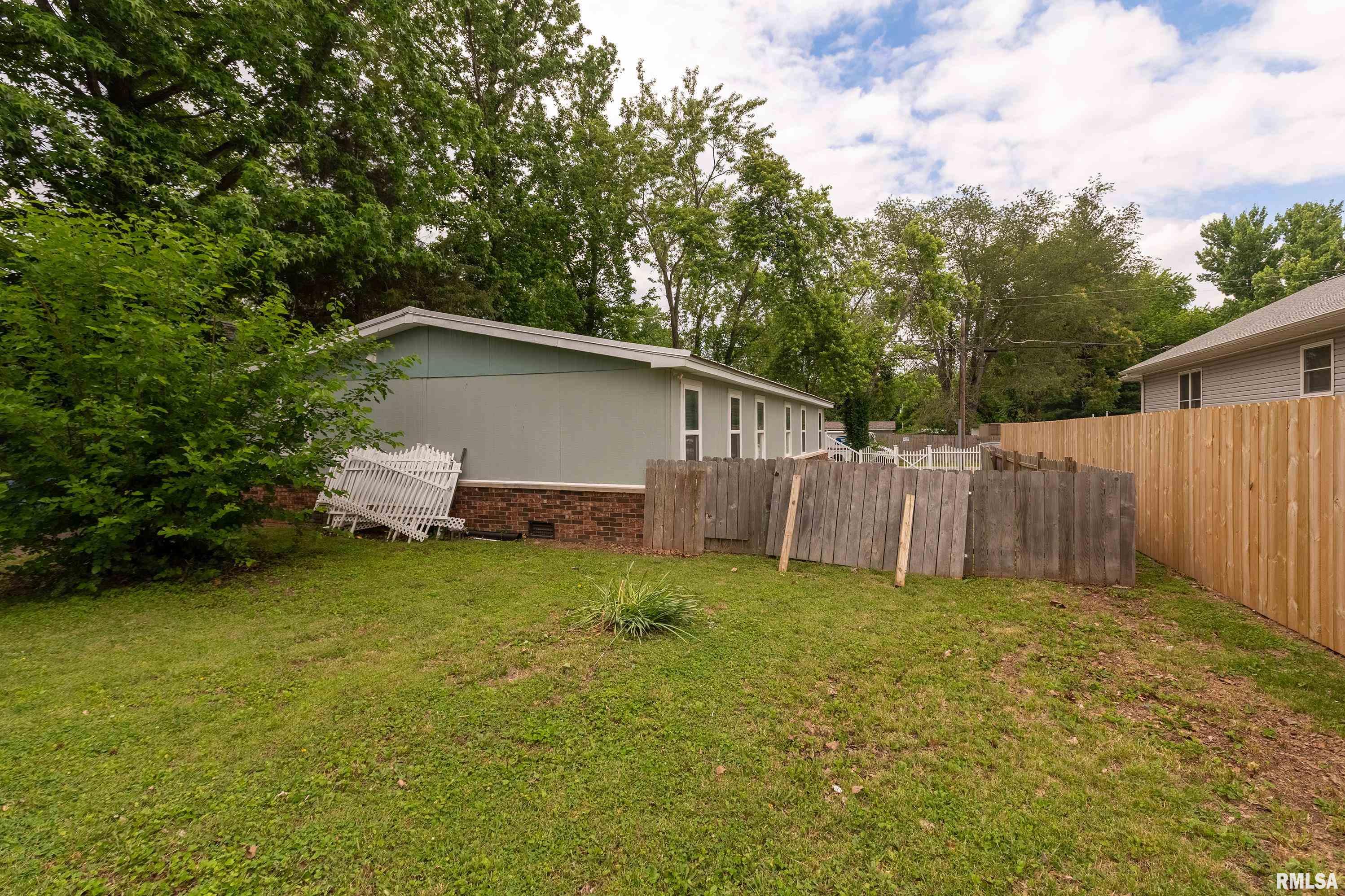 1104 E Lindell Street, West Frankfort, Illinois image 24