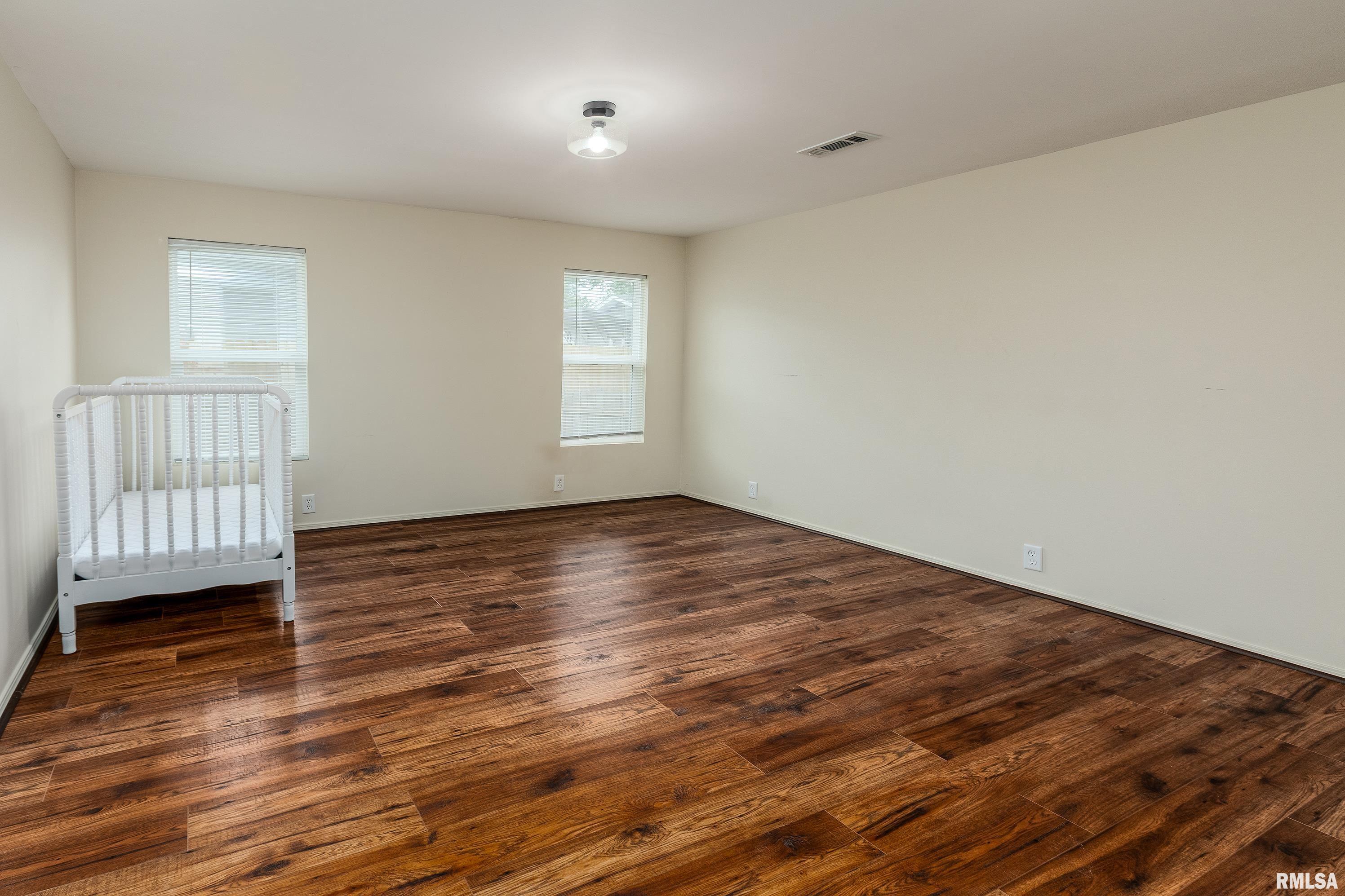 1104 E Lindell Street, West Frankfort, Illinois image 14