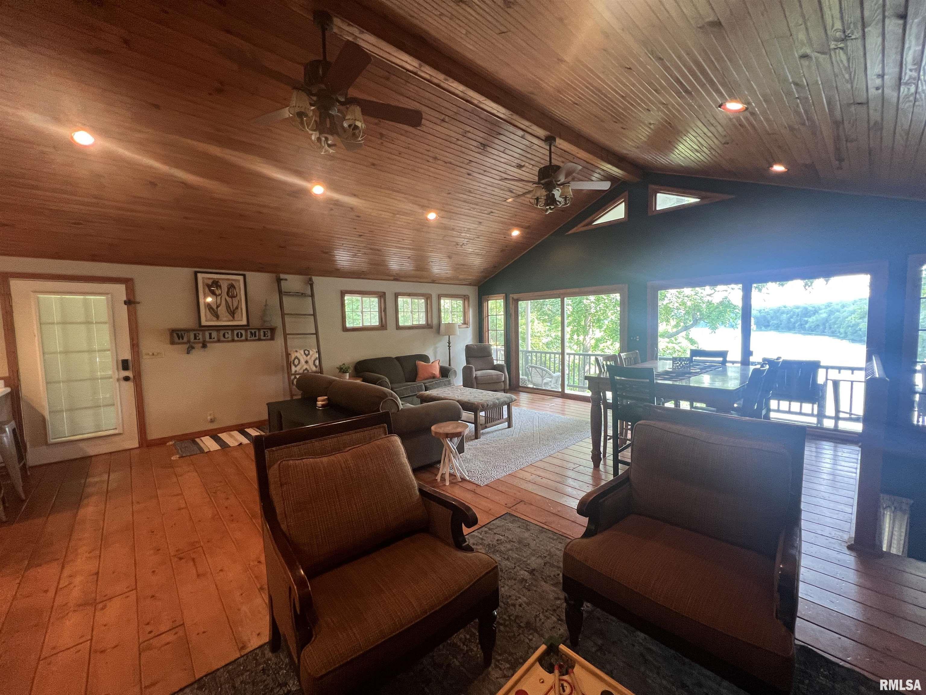 1150 Lakeview Drive, Creal Springs, Illinois image 12