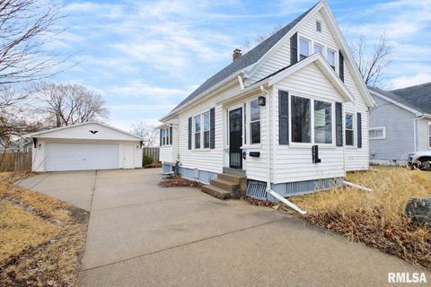 Homes For Sale - 1216 E Rouse Avenue<br/> Peoria Heights, IL 61616