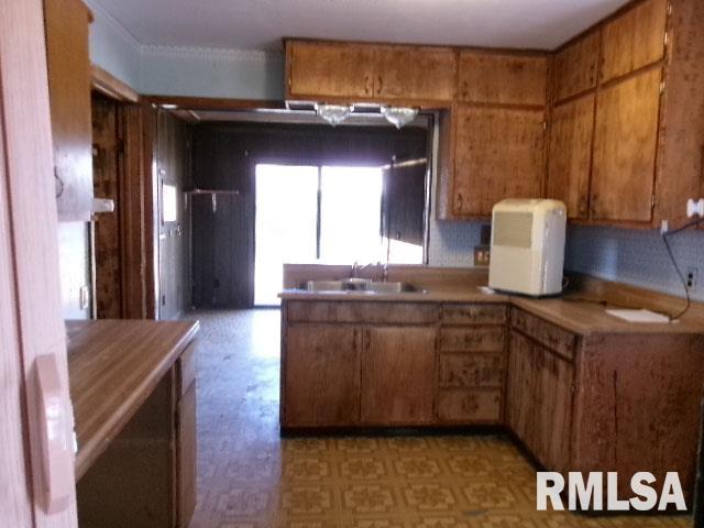 3201 W Sylvan Lane, Peoria, Illinois image 4