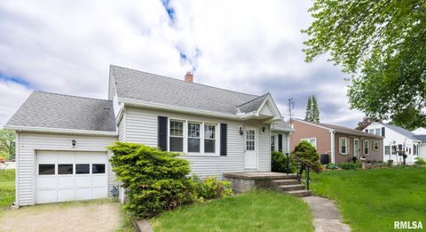 Photo of 334 S NELSON Avenue, Morton, IL 61550 (MLS # PA1266072)