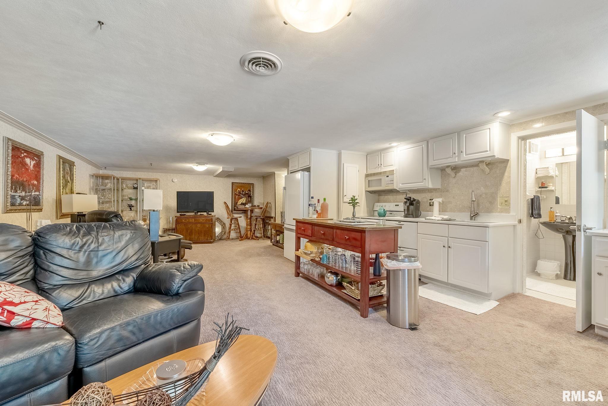 615 20th Avenue Court, East Moline, Illinois image 18