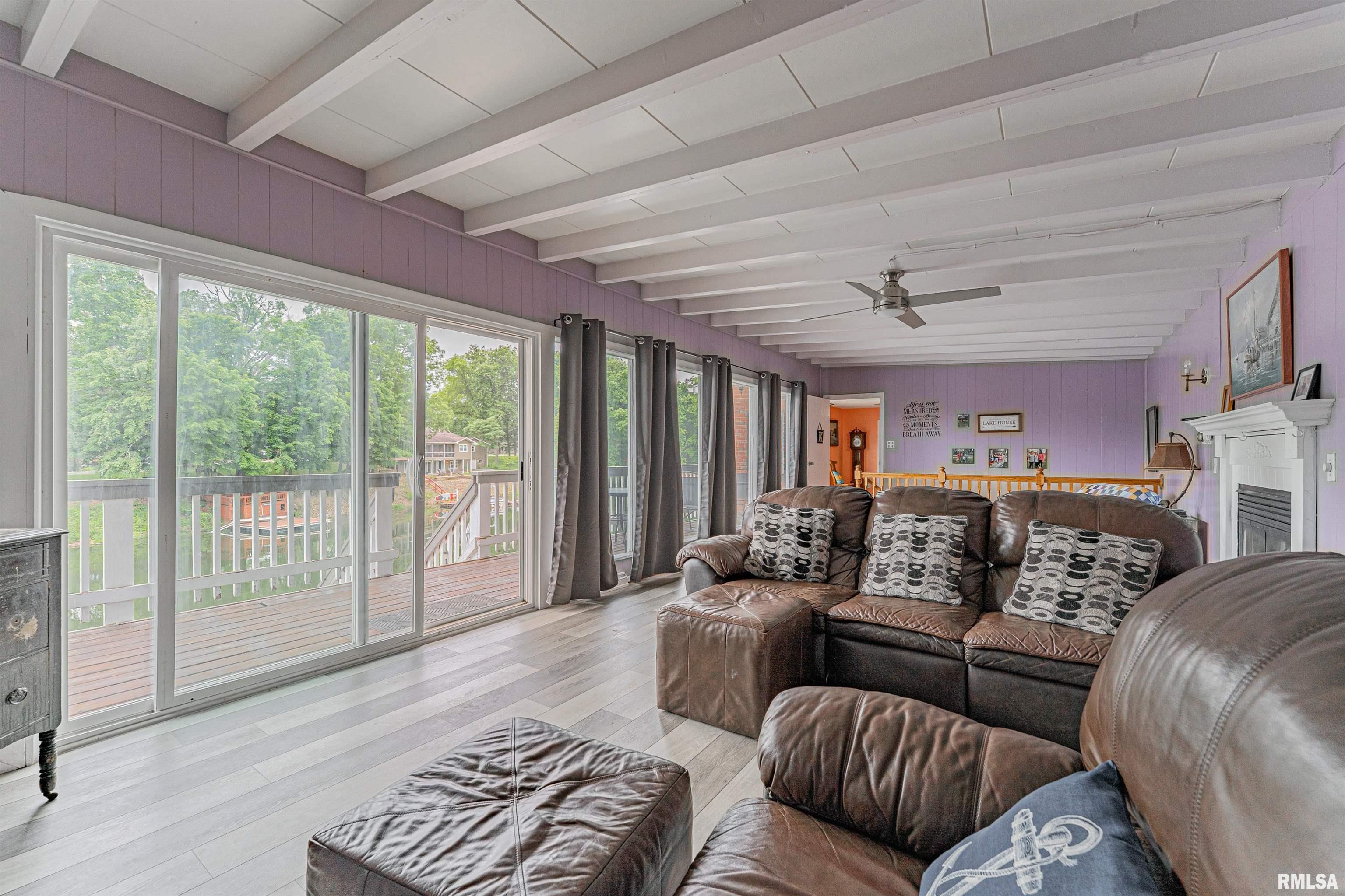 327 Elm Lane, Petersburg, Illinois image 17