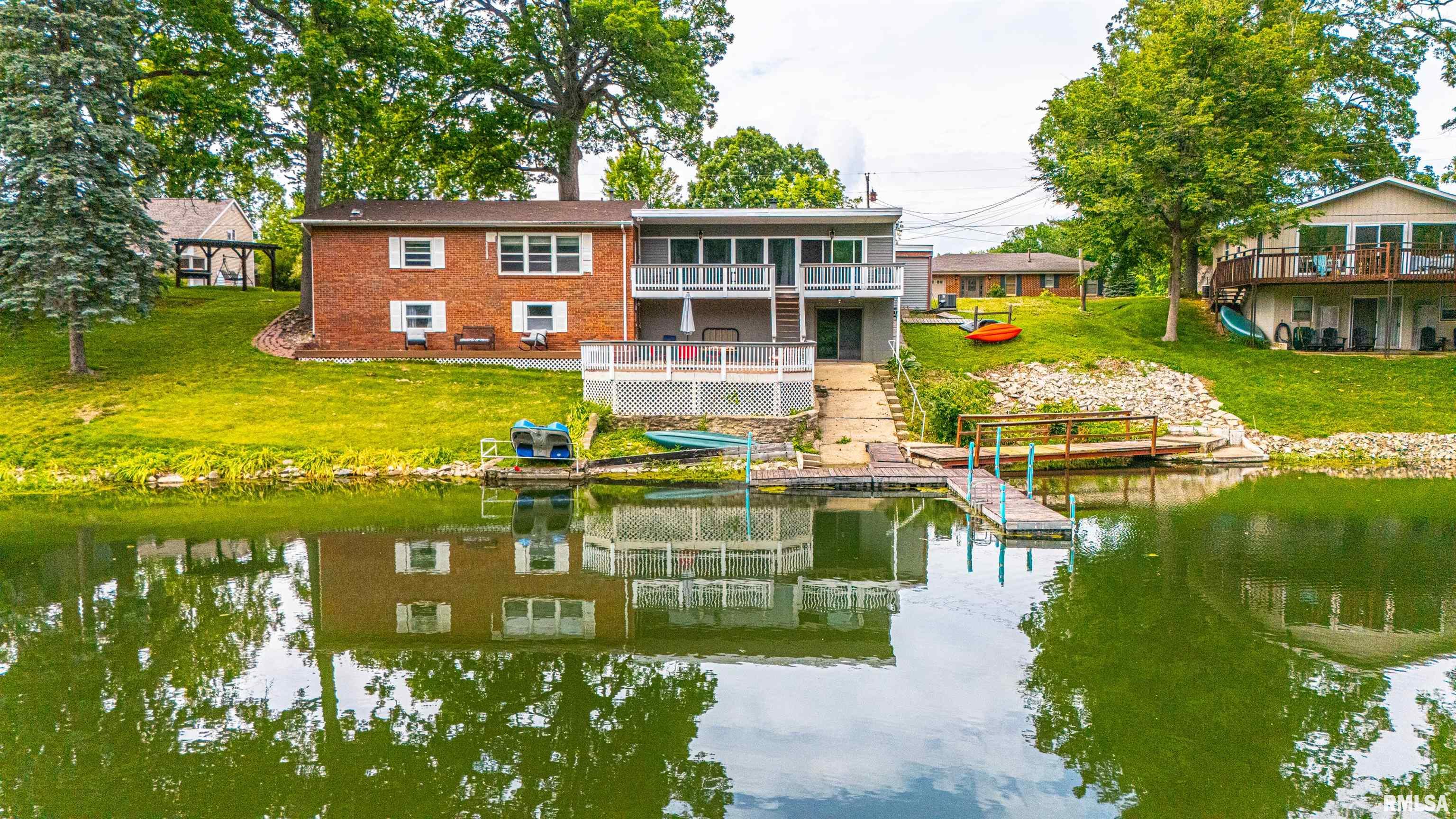327 Elm Lane, Petersburg, Illinois image 5