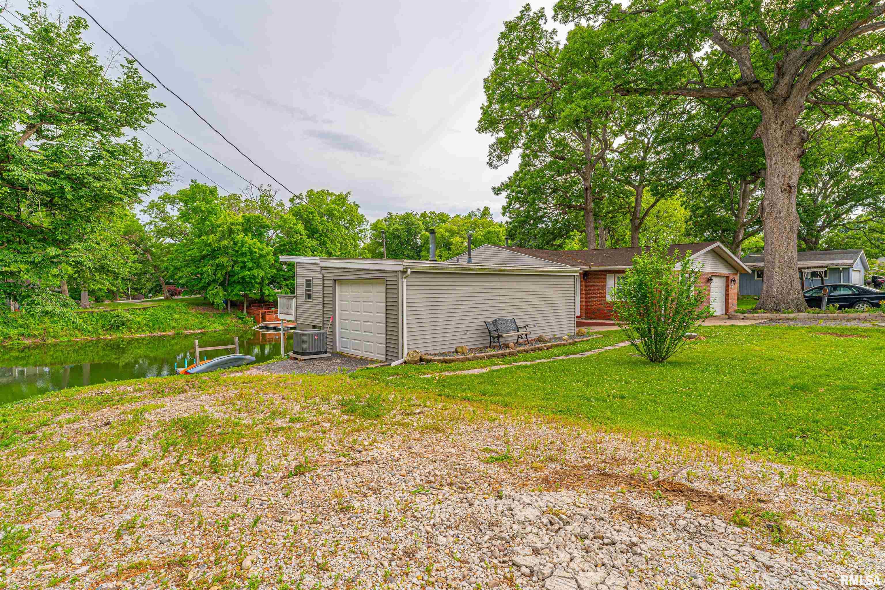 327 Elm Lane, Petersburg, Illinois image 39