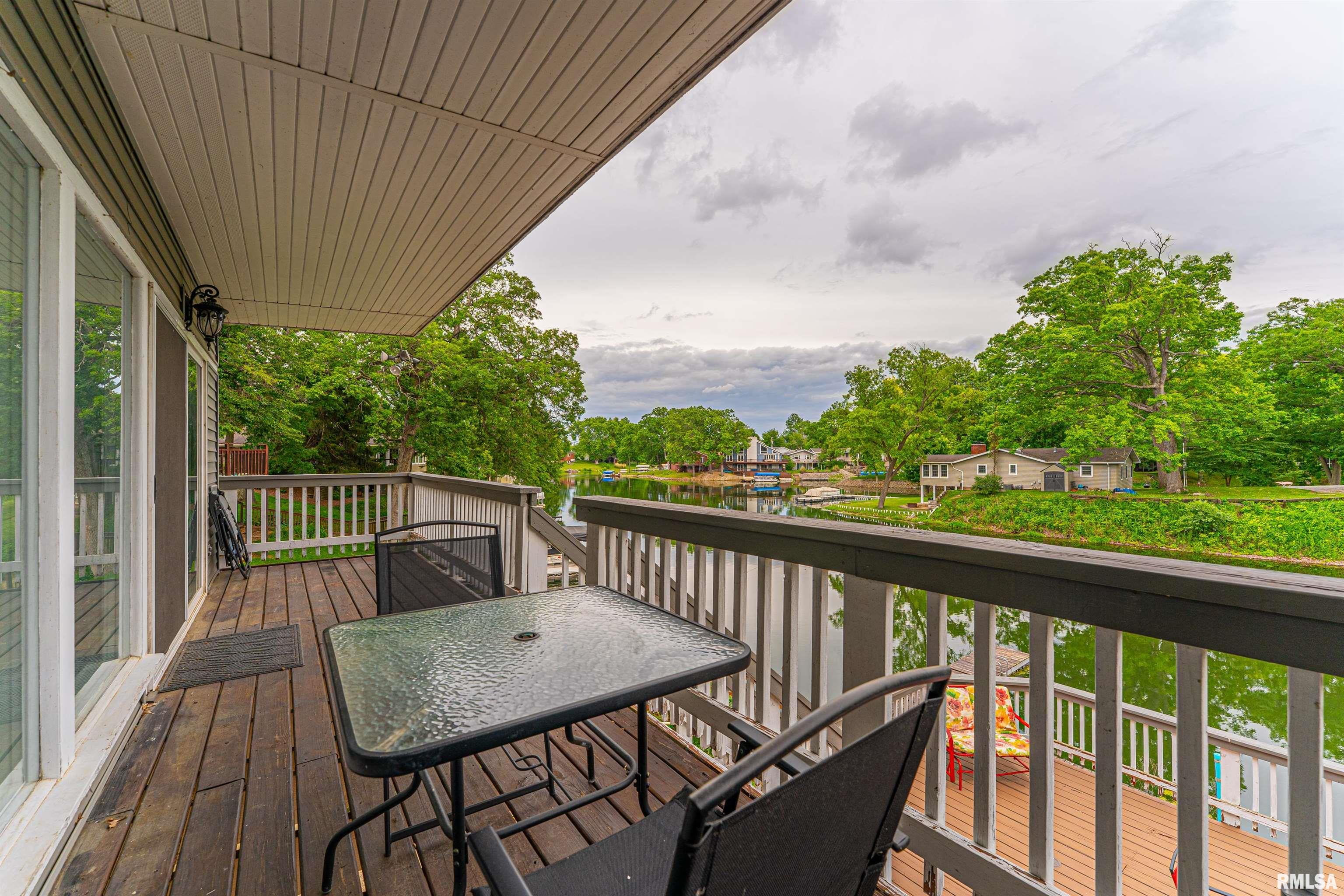 327 Elm Lane, Petersburg, Illinois image 35