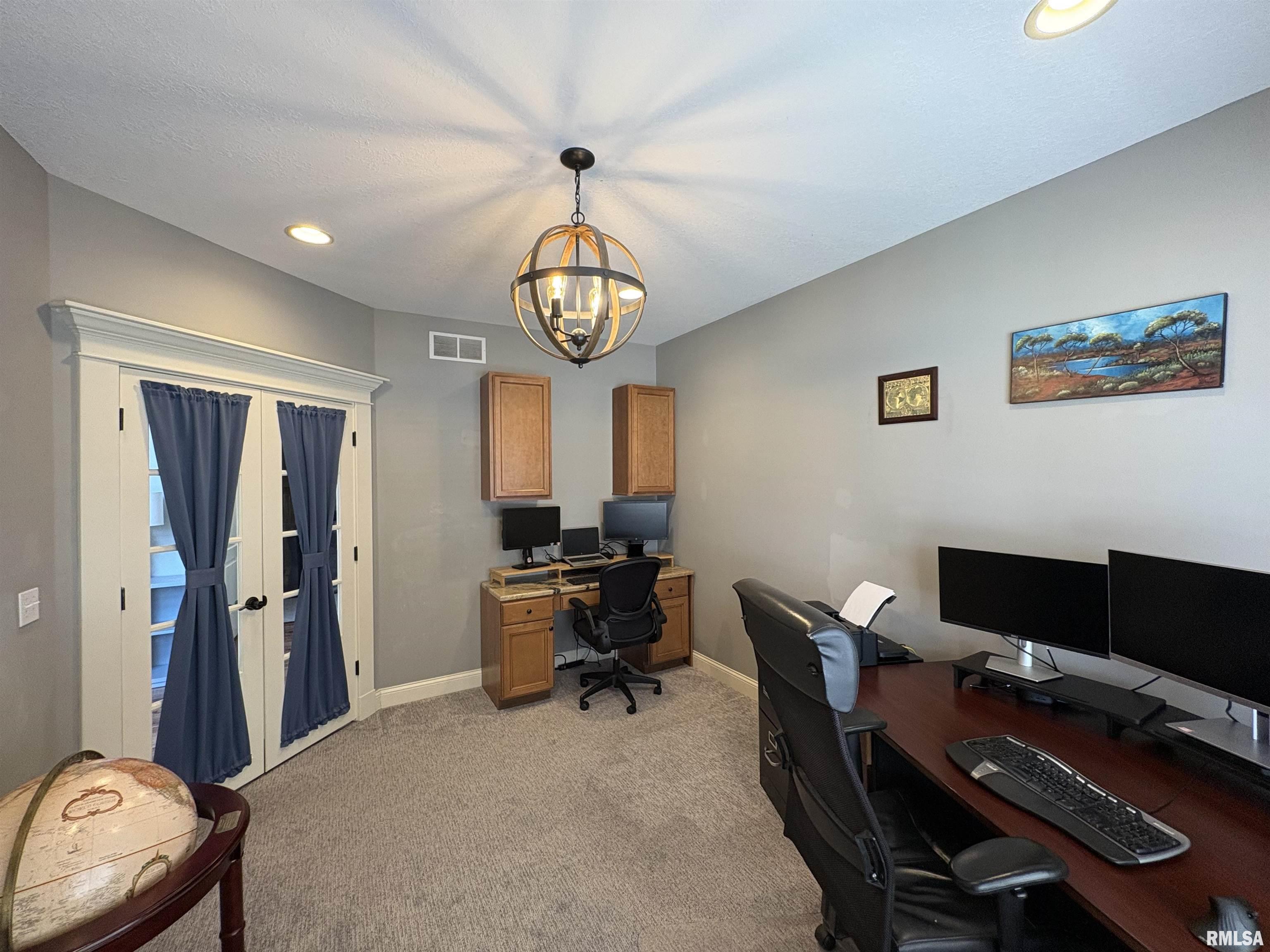 6821 N Basket Oak Drive, Edwards, Illinois image 32