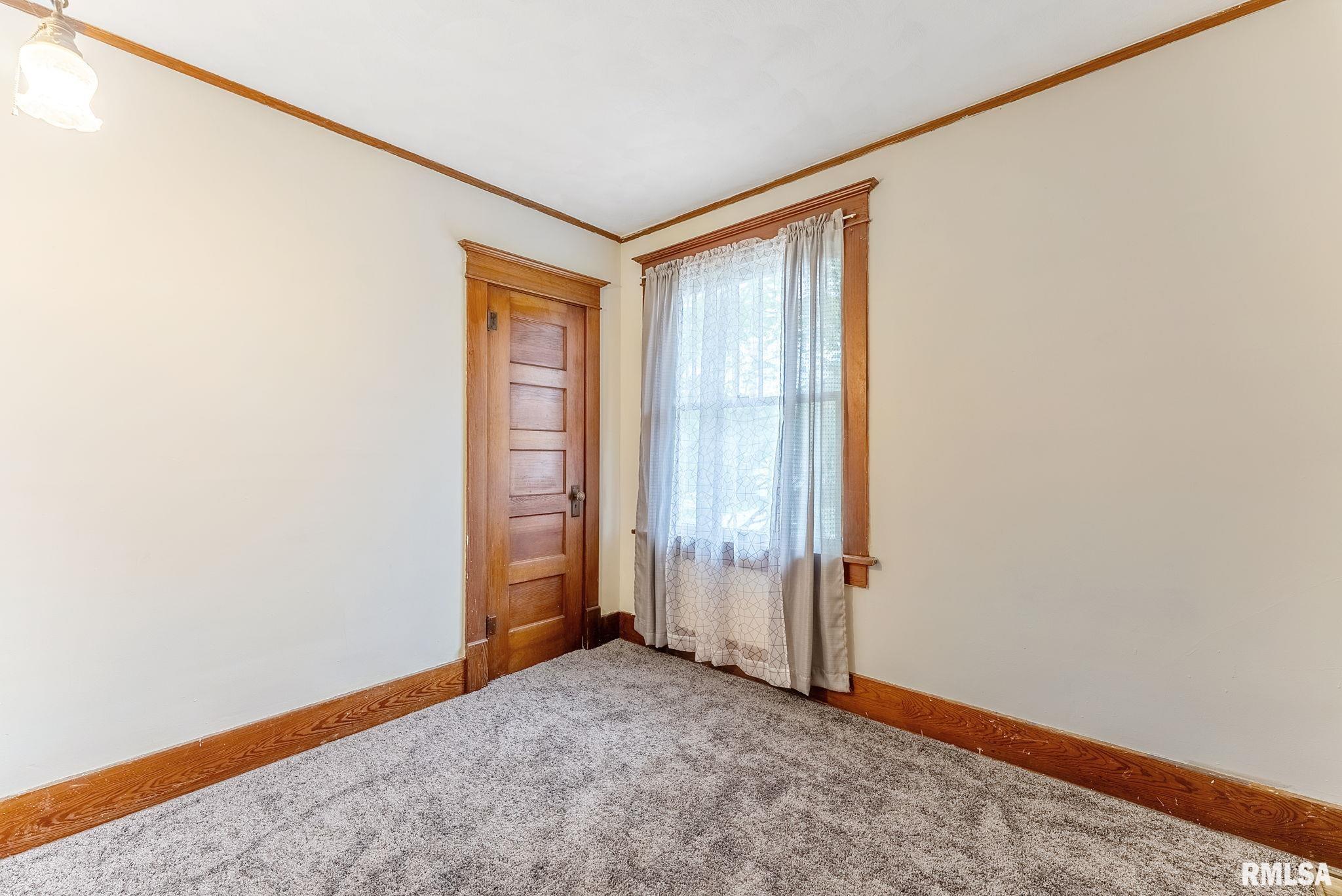 314 W Locust Street, Cambridge, Illinois image 18