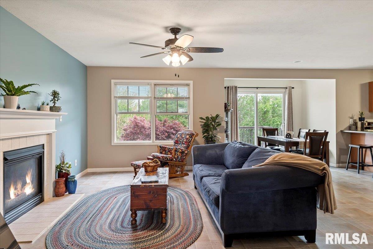 2909 Laxford Drive, Springfield, Illinois image 8