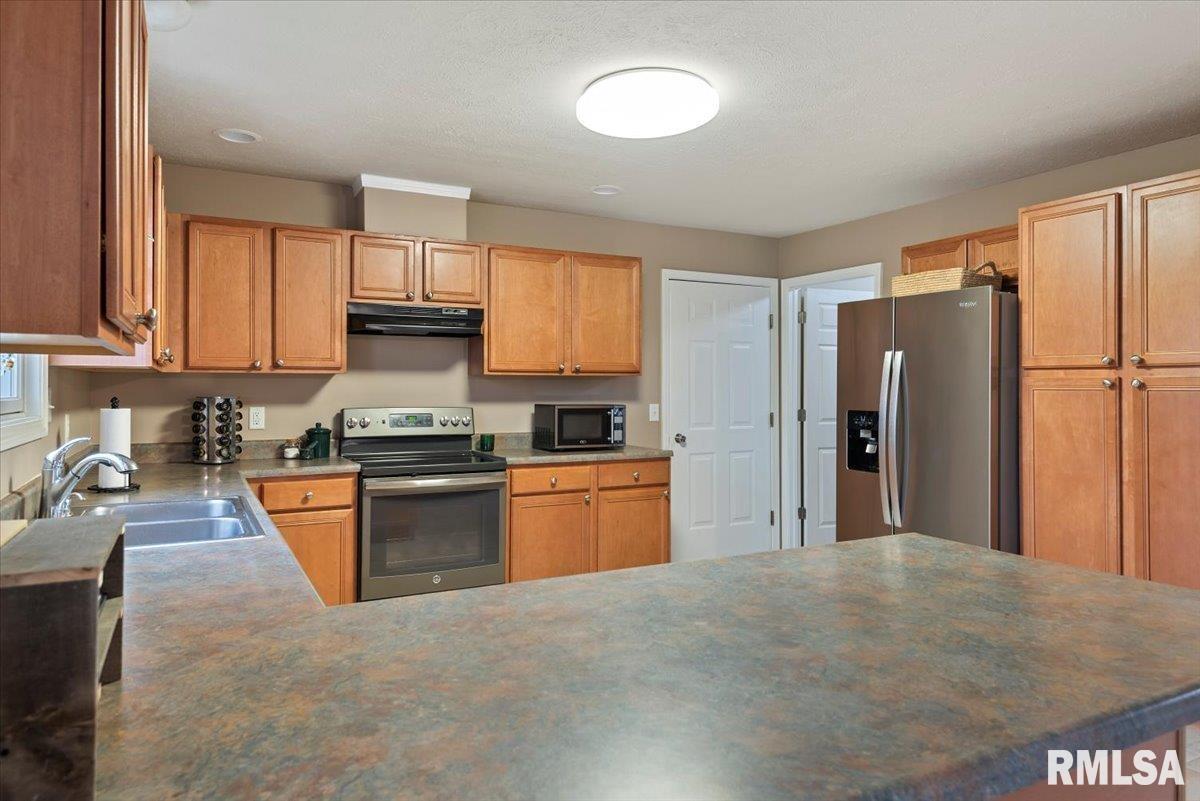 2909 Laxford Drive, Springfield, Illinois image 16