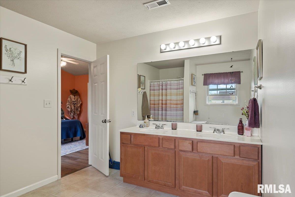 2909 Laxford Drive, Springfield, Illinois image 33