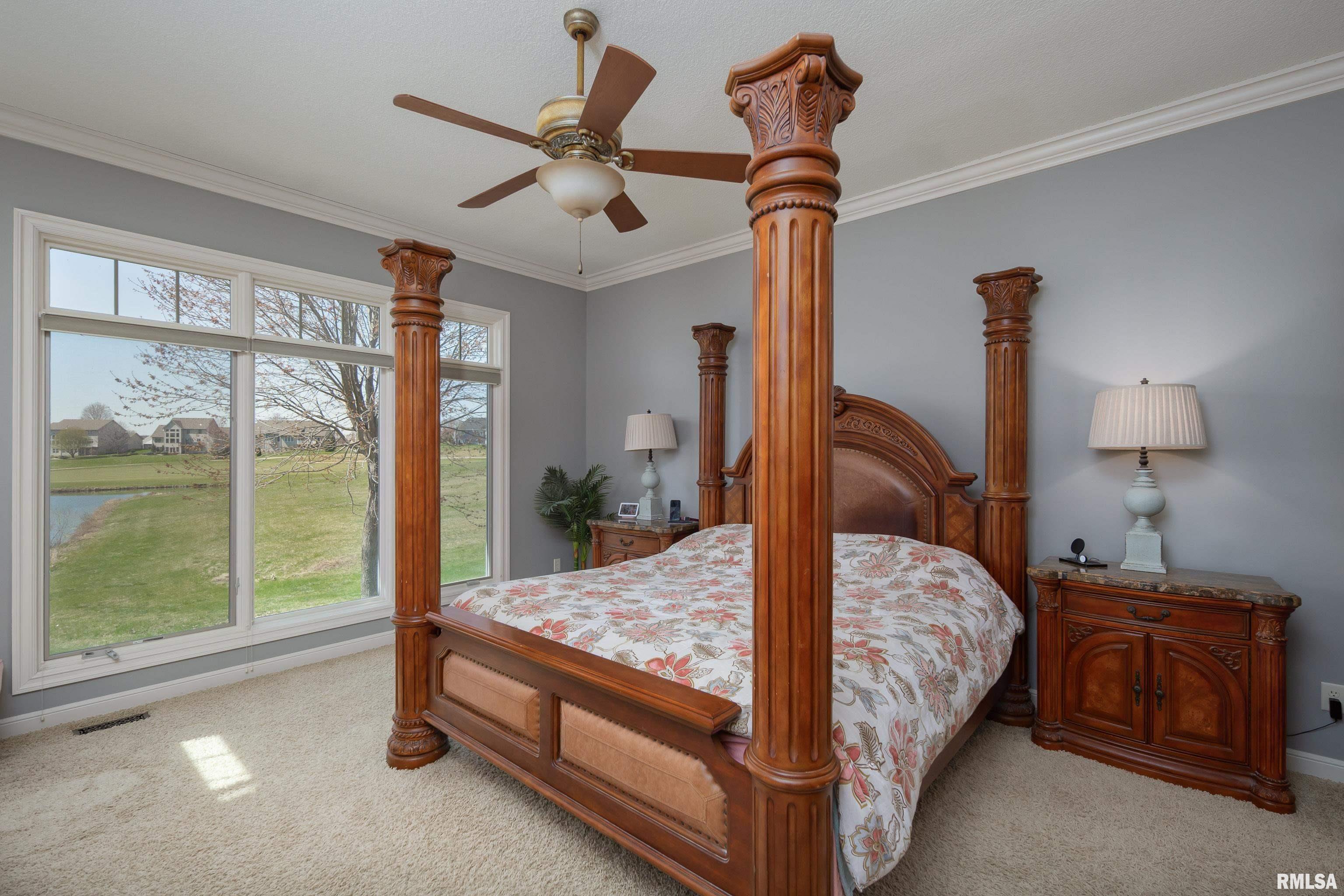 10 Country Club Court, Le Claire, Iowa image 30
