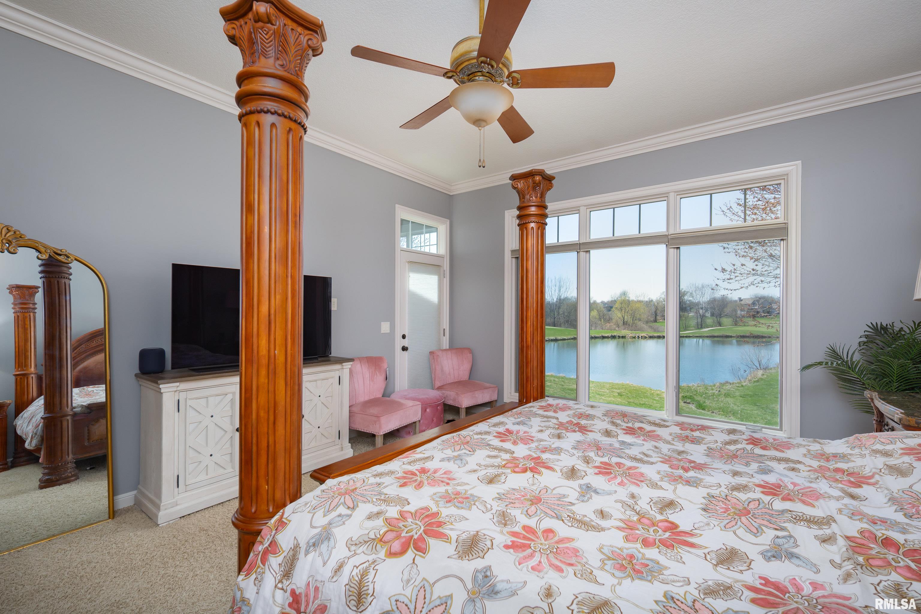 10 Country Club Court, Le Claire, Iowa image 32