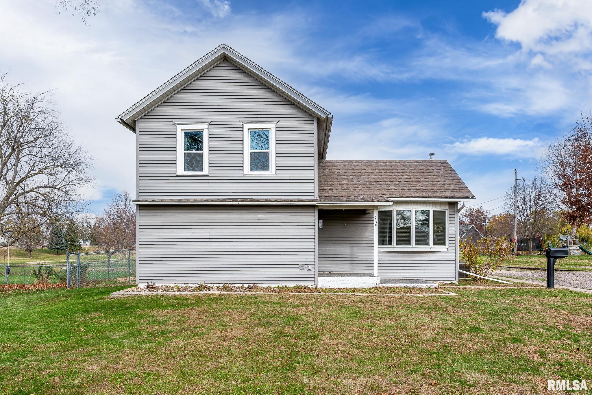 1430 5th Street, Camanche, Iowa image 2