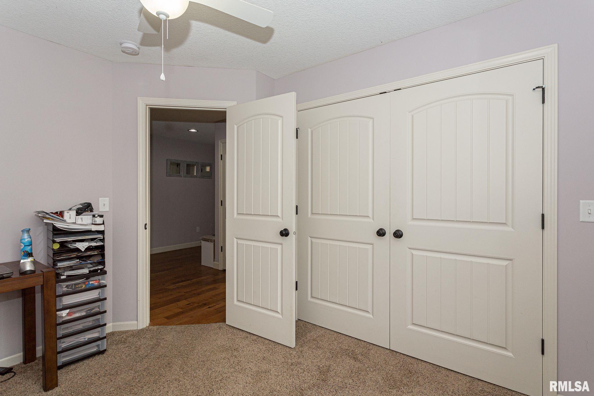 2714 W 66th Street, Davenport, Iowa image 19