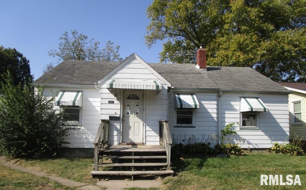 2328 Dunham Street, Clinton, Iowa image 1