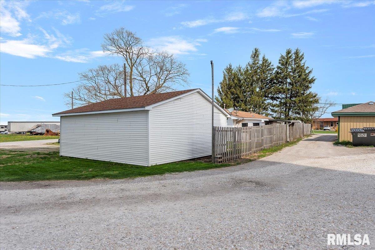 308 Jefferson Street, Pleasant Plains, Illinois image 30